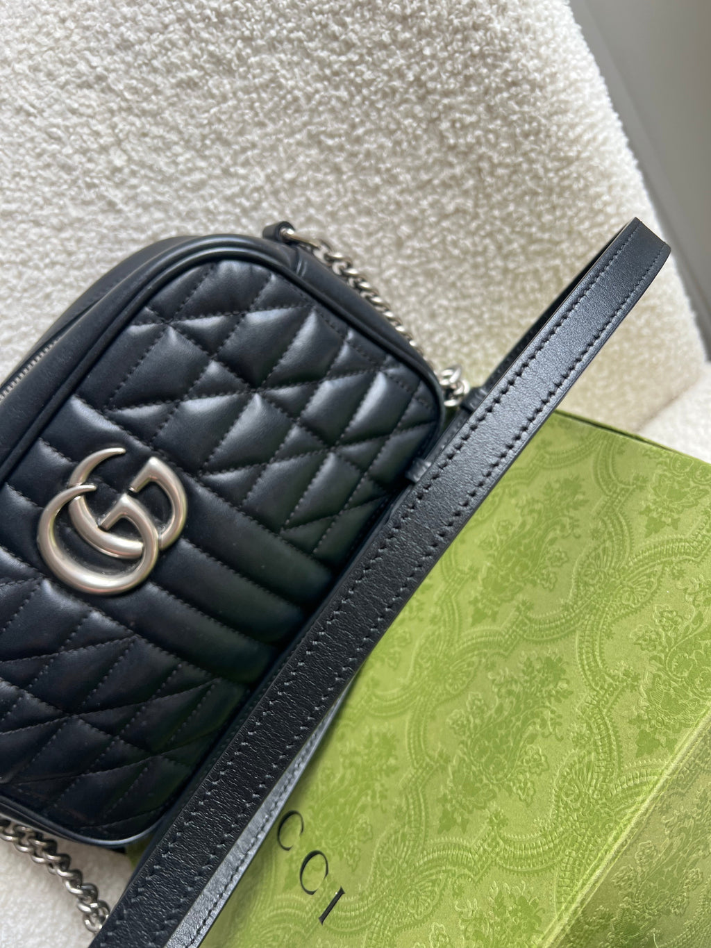 Gucci Aria GG Black Marmont Small Shoulder Bag (RRP £1440)