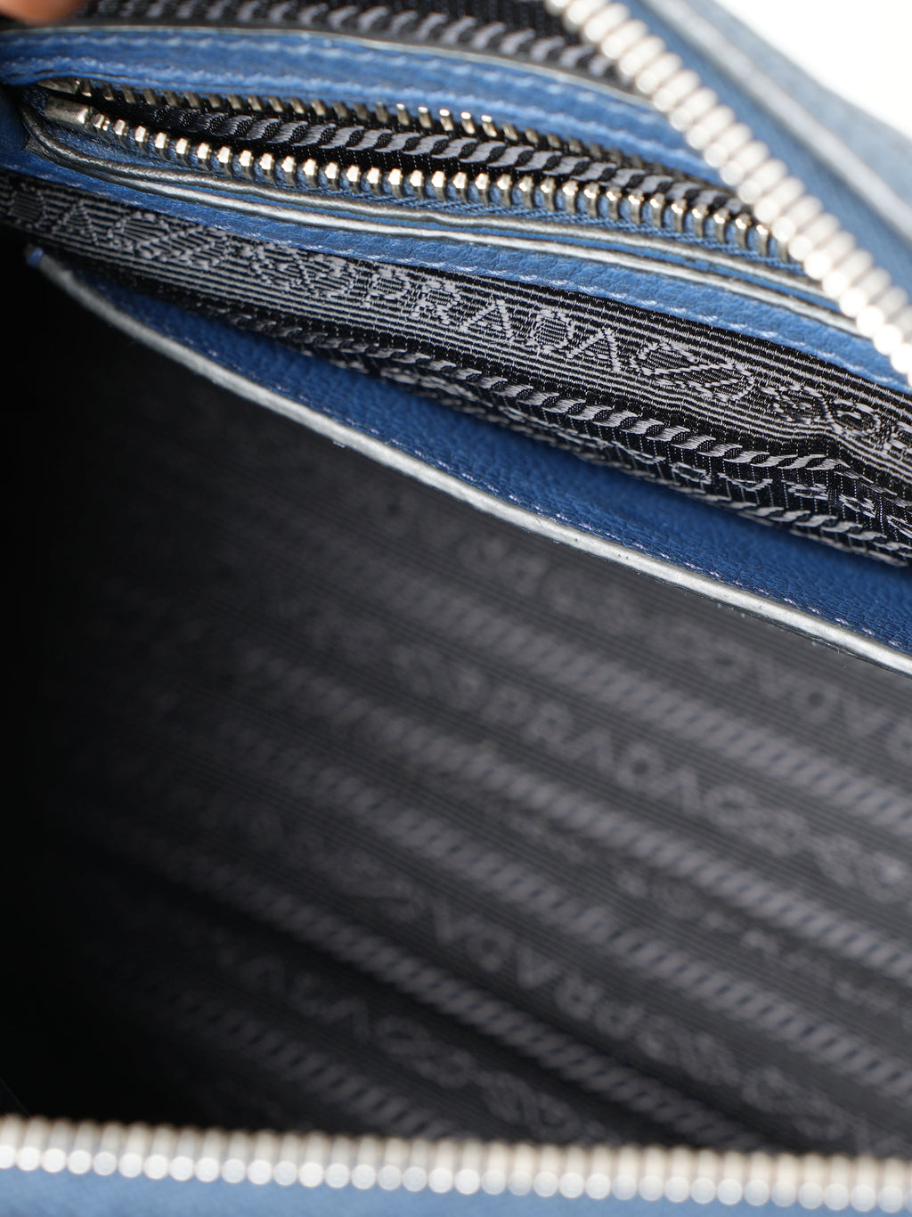 Prada Vitello Zip Medium Bag