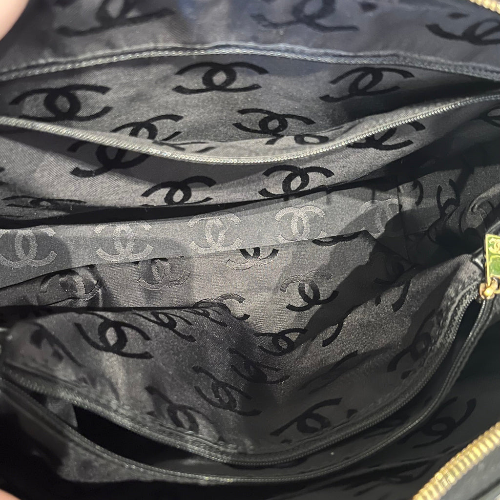 CHANEL Surpiqué Wild Stitch Black Calfskin Leather Tote