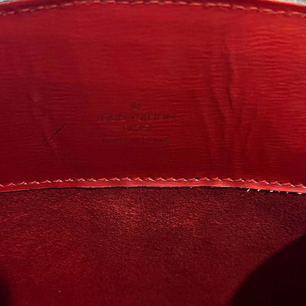 LOUIS VUITTON Cluny Castillan Red Epi Leather Bucket Bag