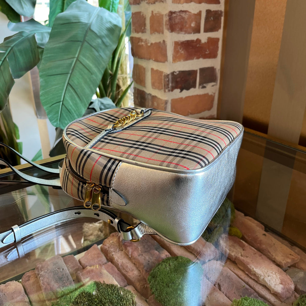 BURBERRY 1983 Knight Check Link Silver Smooth Calfskin Backpack