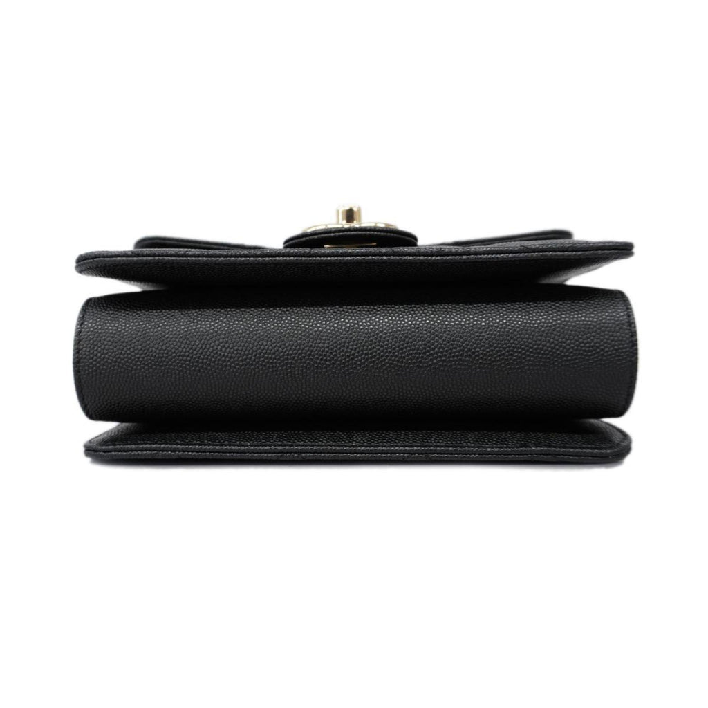 Chanel Chanel Matelassé Cuir Noir Black Leather Black Leather Shoulder Bag Bag (Pre-Owned)