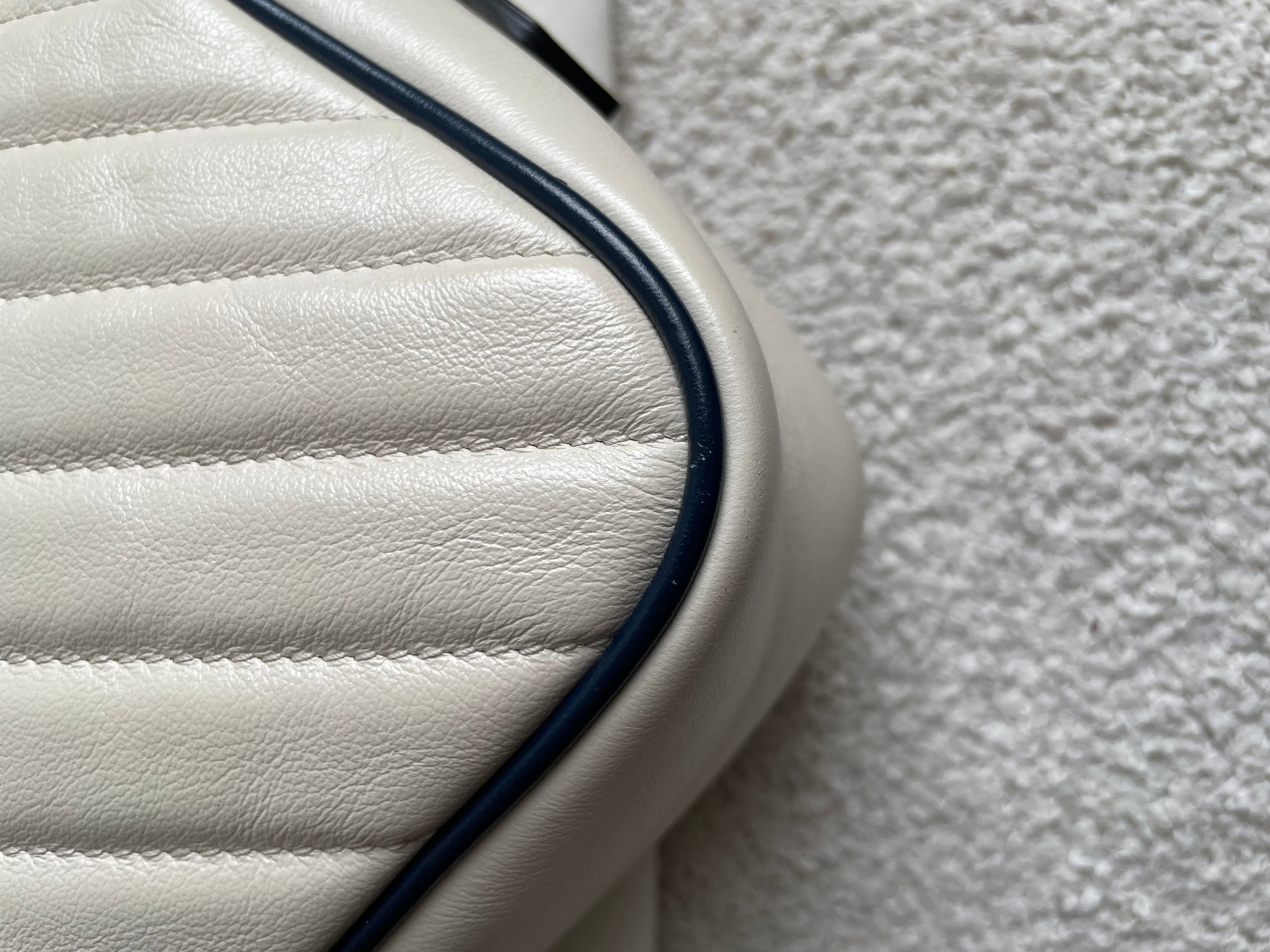 Gucci Torchon GG White Marmont Small Shoulder Bag