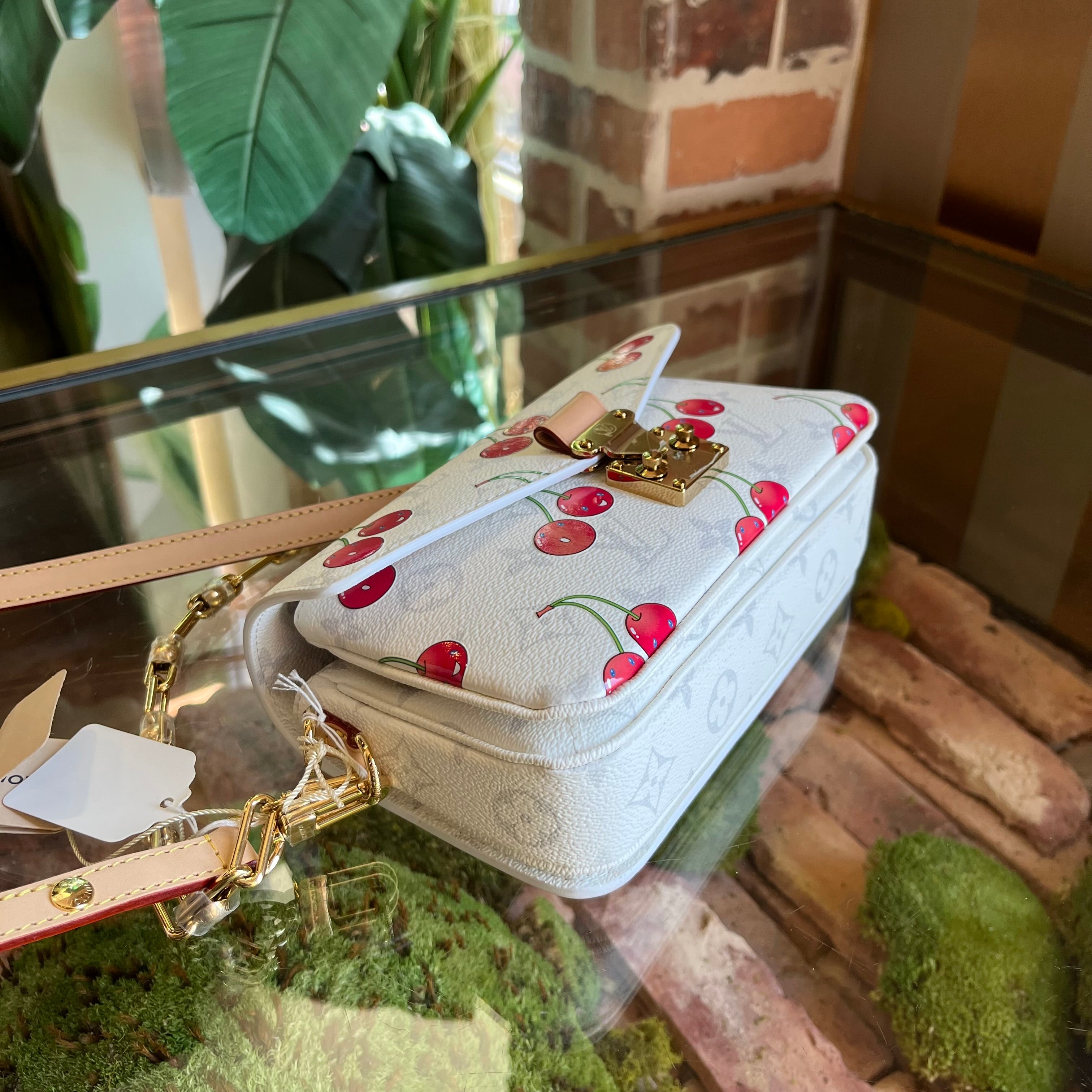 LOUIS VUITTON x Takashi Murakami Monogram Cerises Pochette Métis East West White Shoulder Bag
