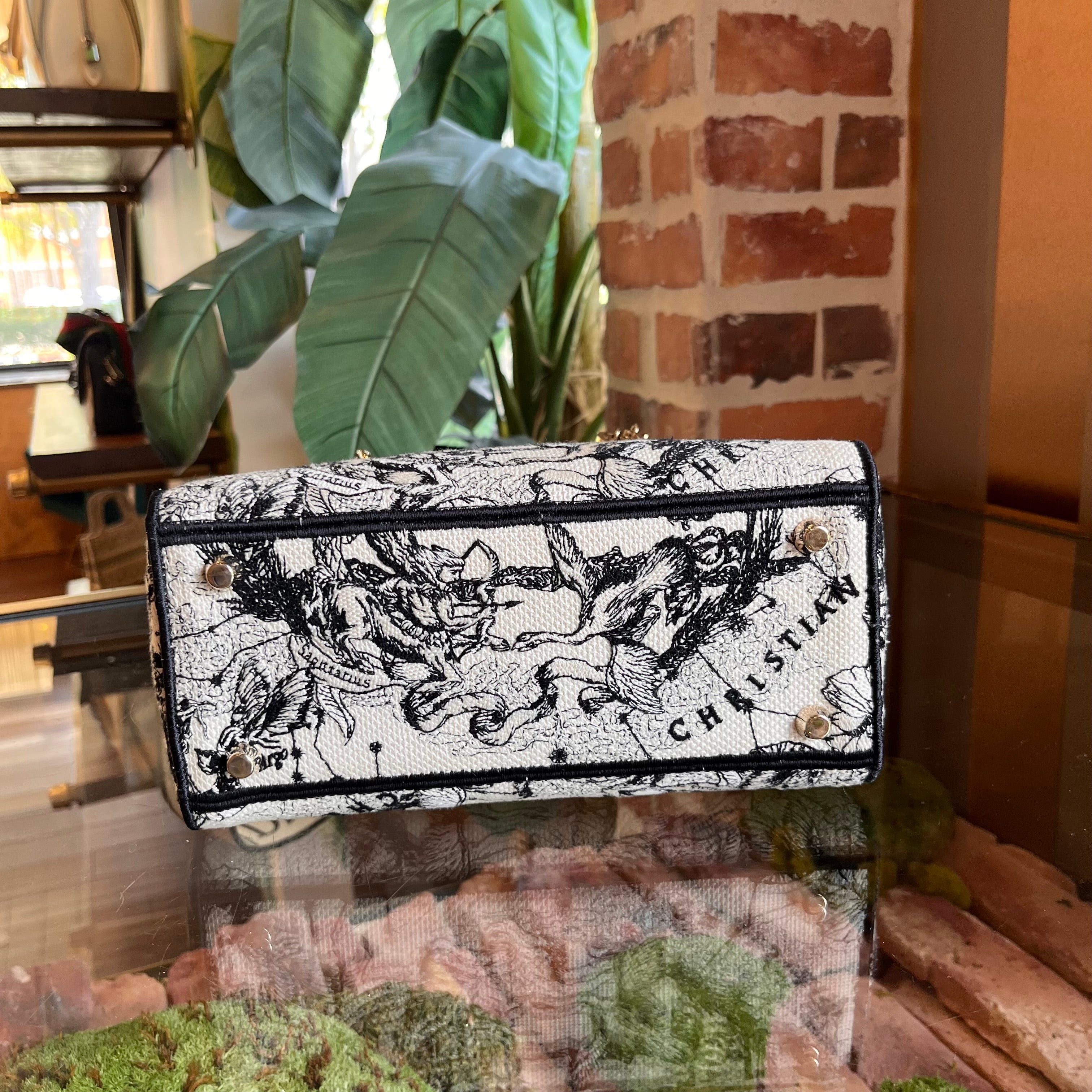 DIOR Lady Dior Medium Dior Zodiac Embroidery Tote