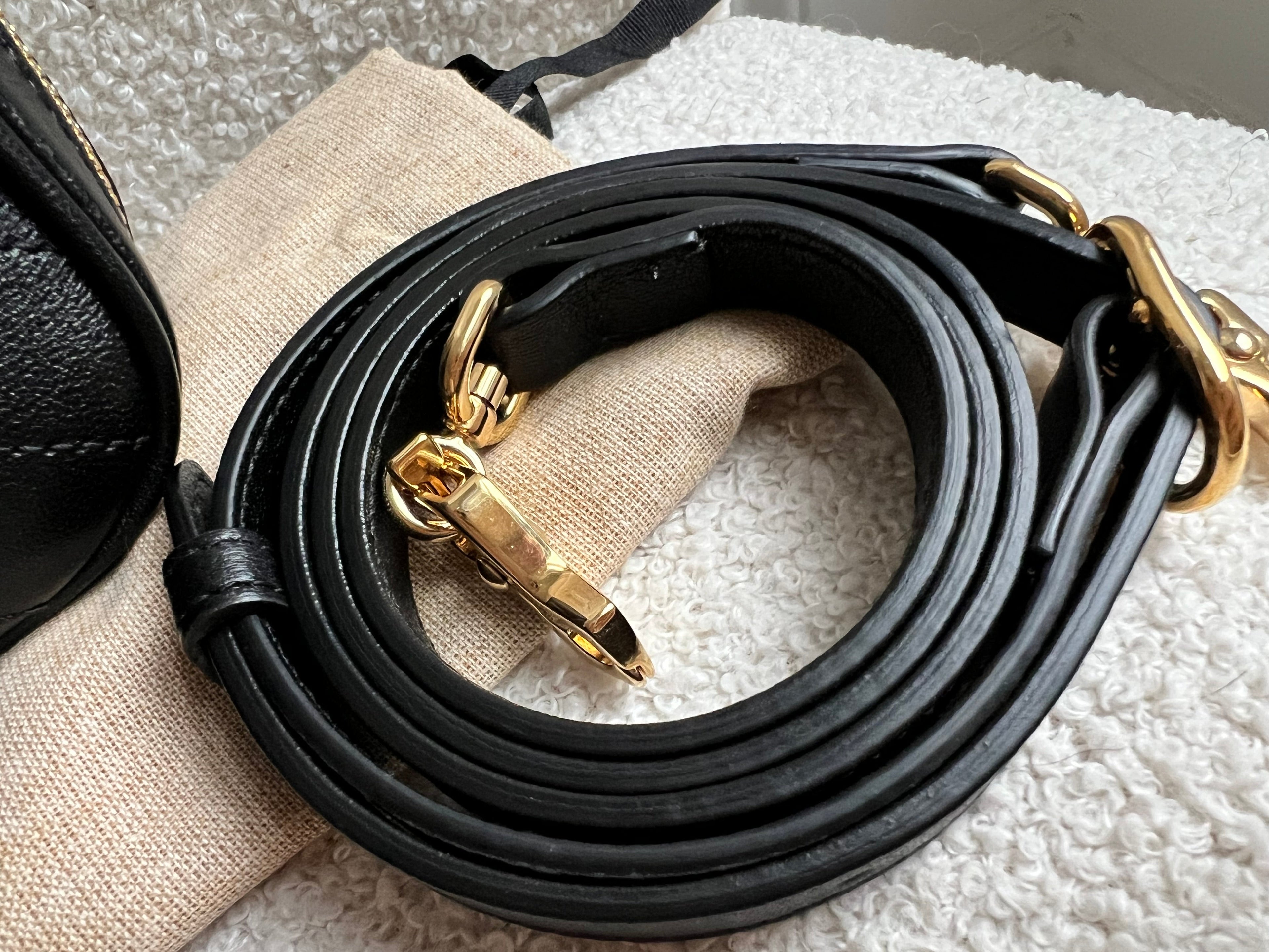 Gucci Black Small Top Handle Blondie Shoulder Bag (RRP £1870)