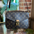LOUIS VUITTON Pochette Metis Brown Monogram Canvas Shoulder Bag
