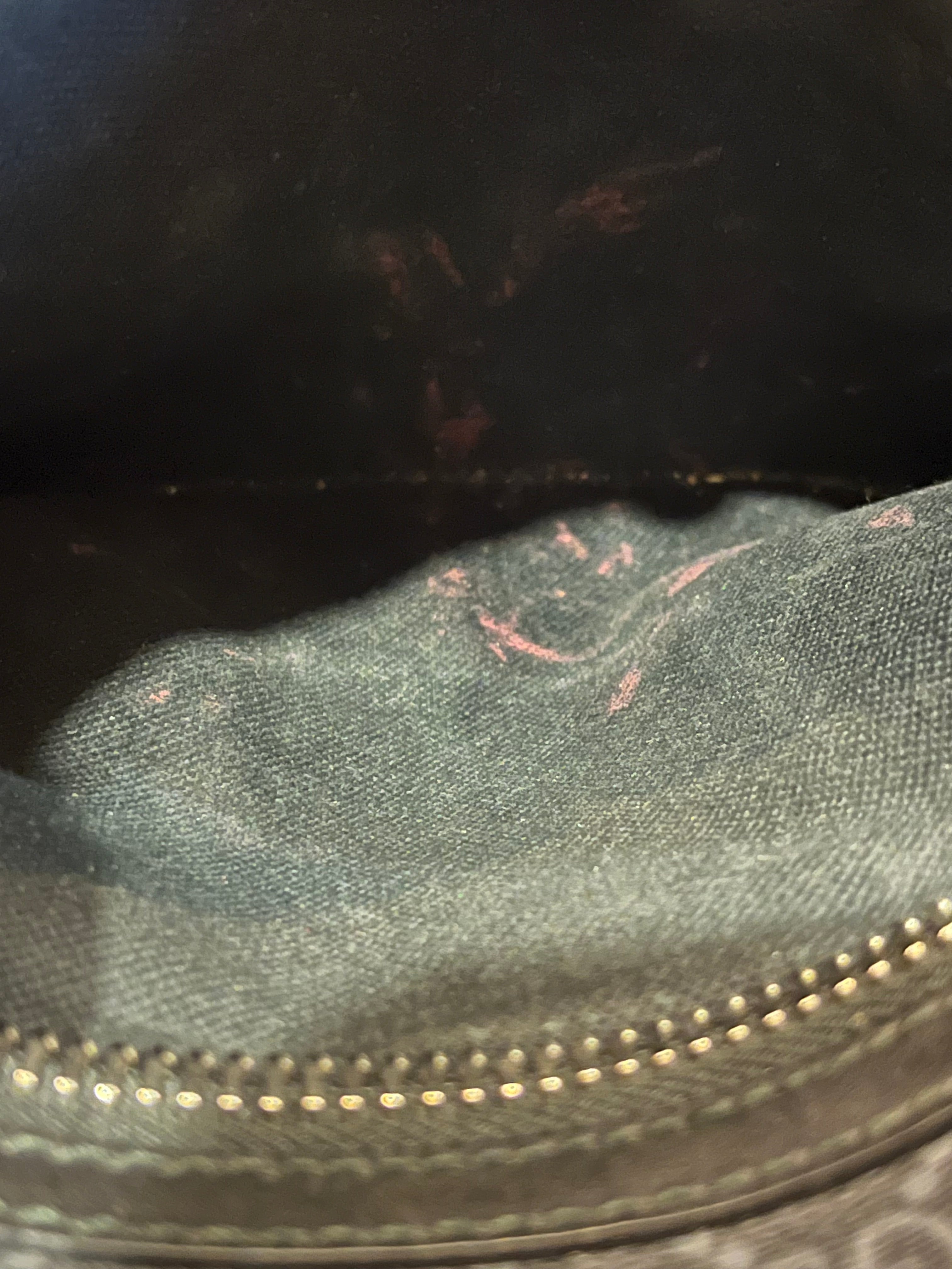 GUCCI Black GG Supreme Monogram Canvas Crossbody Bag
