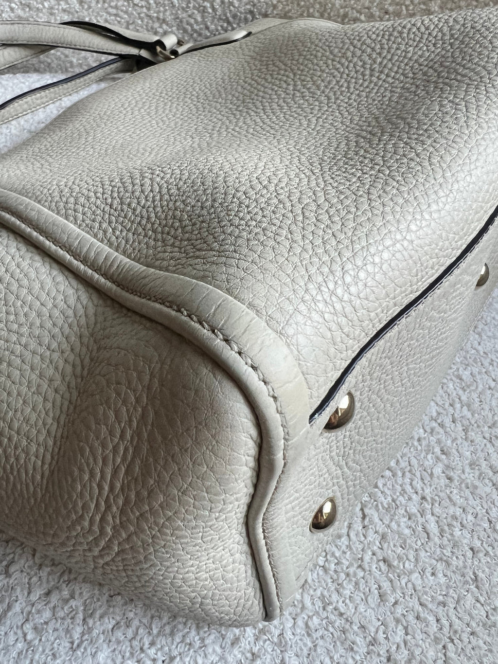 Gucci Soho Tote in Eggshell