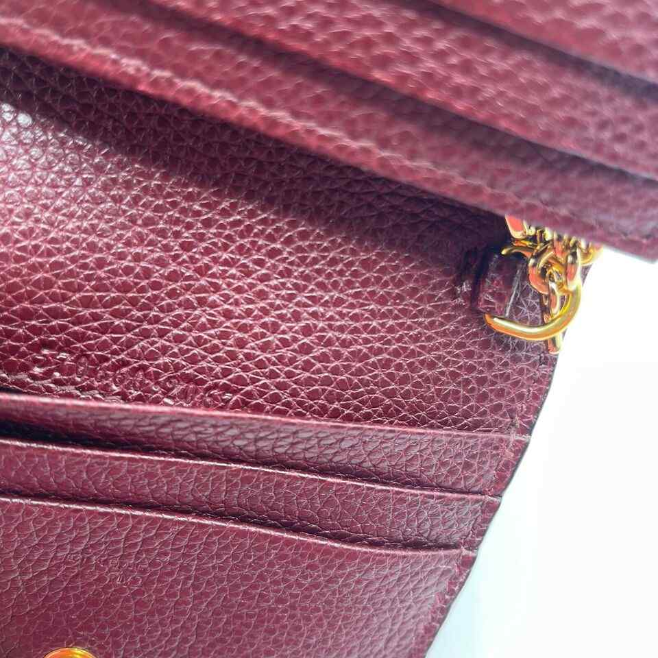 Gucci Zumi Burgundy Leather Gold Chain Bi-Fold  w/box Mini Wallet