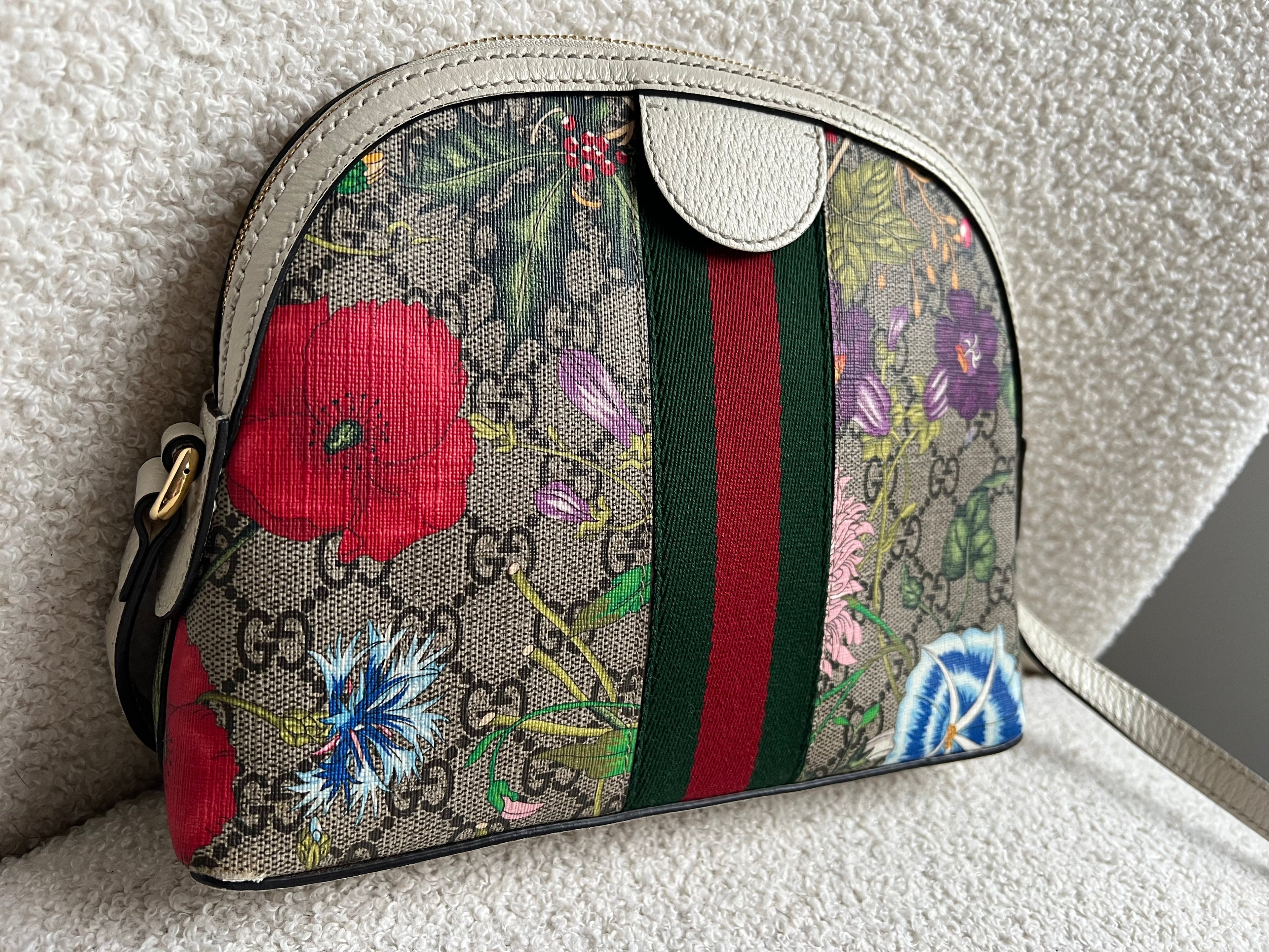 Gucci White Flora Supreme Rounded Top Shoulder Bag (RRP £1,080)