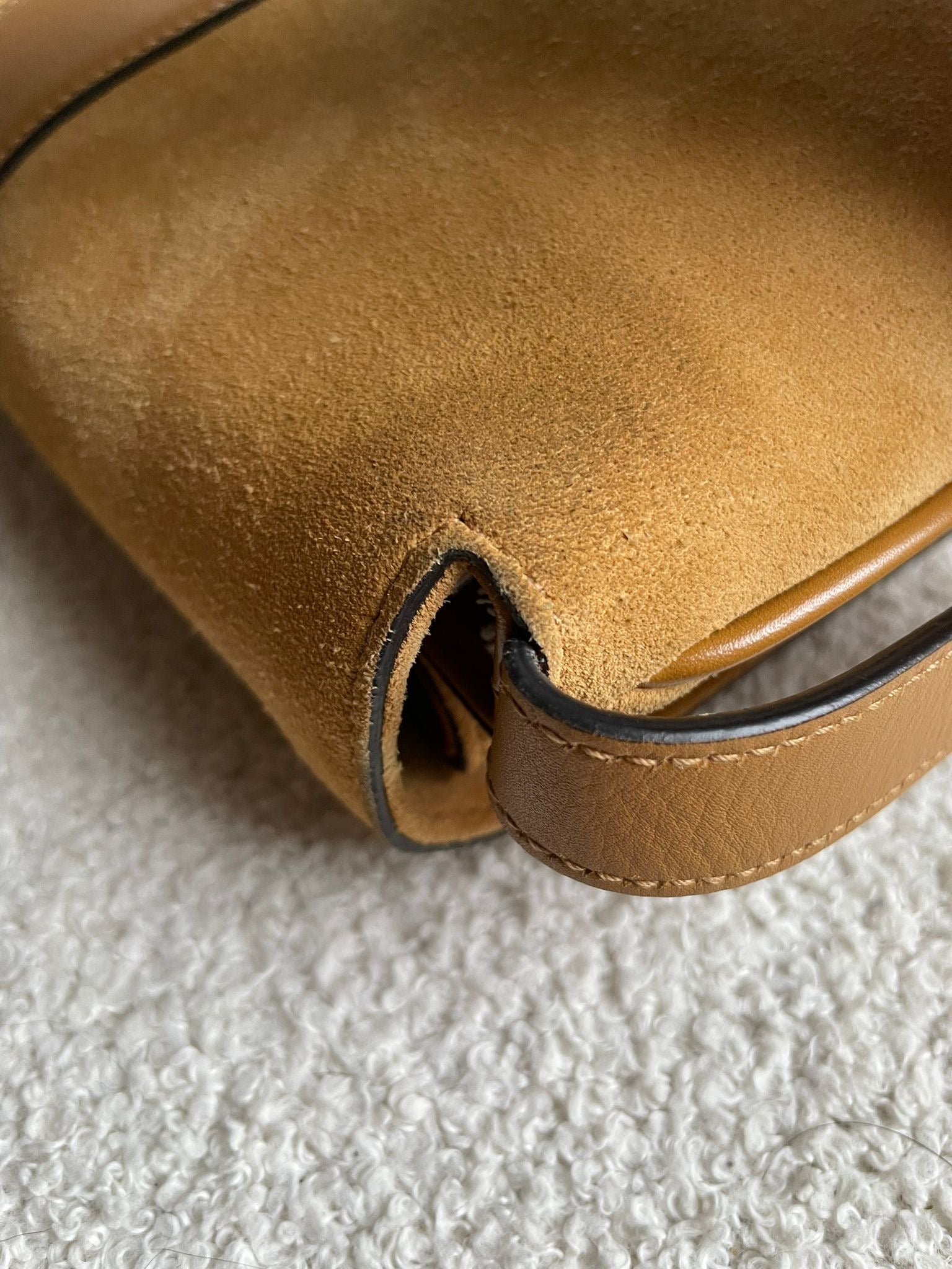 Gucci Arli Shoulder Bag