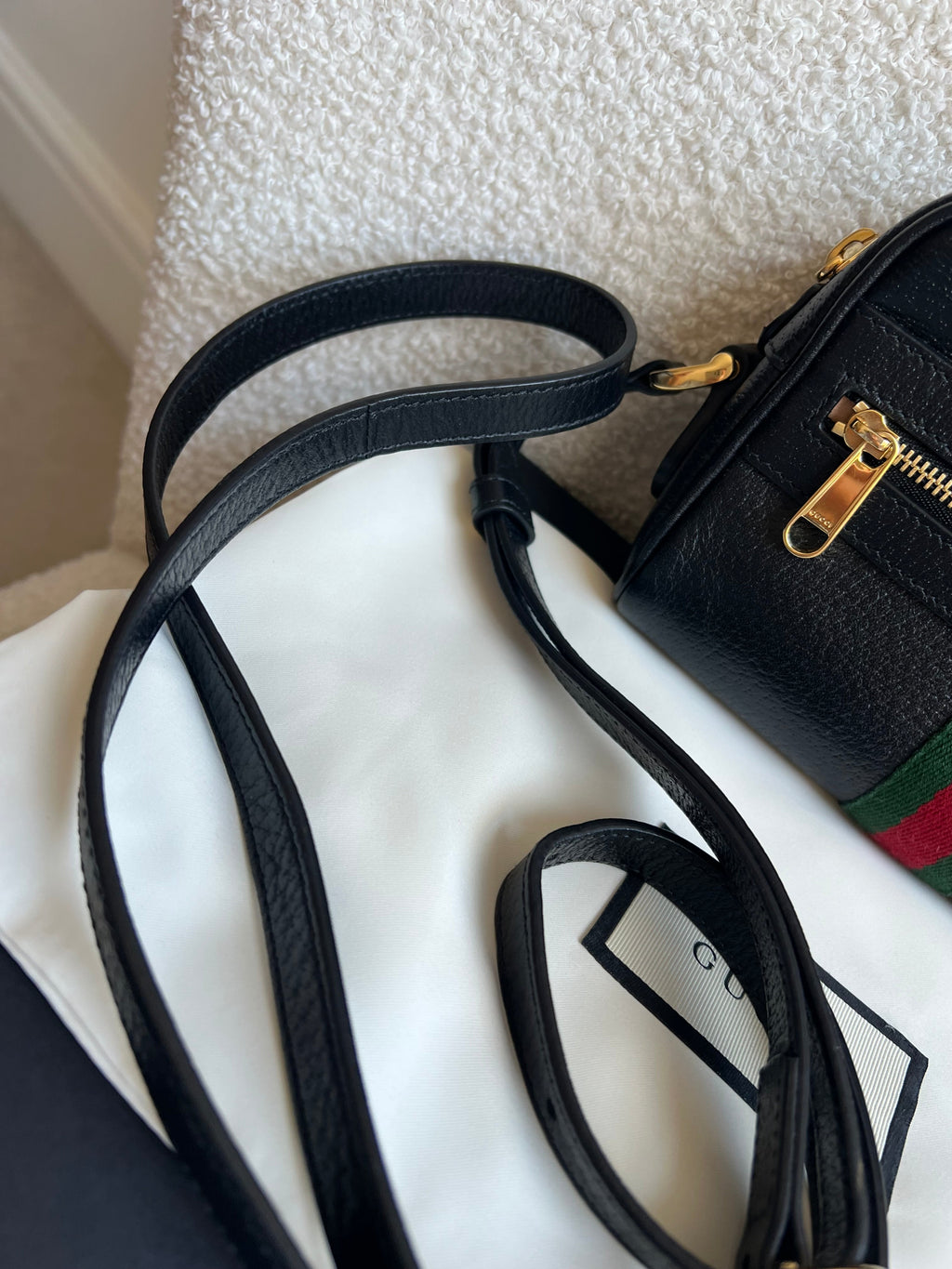 Gucci GG Black Ophidia Mini Shoulder Bag