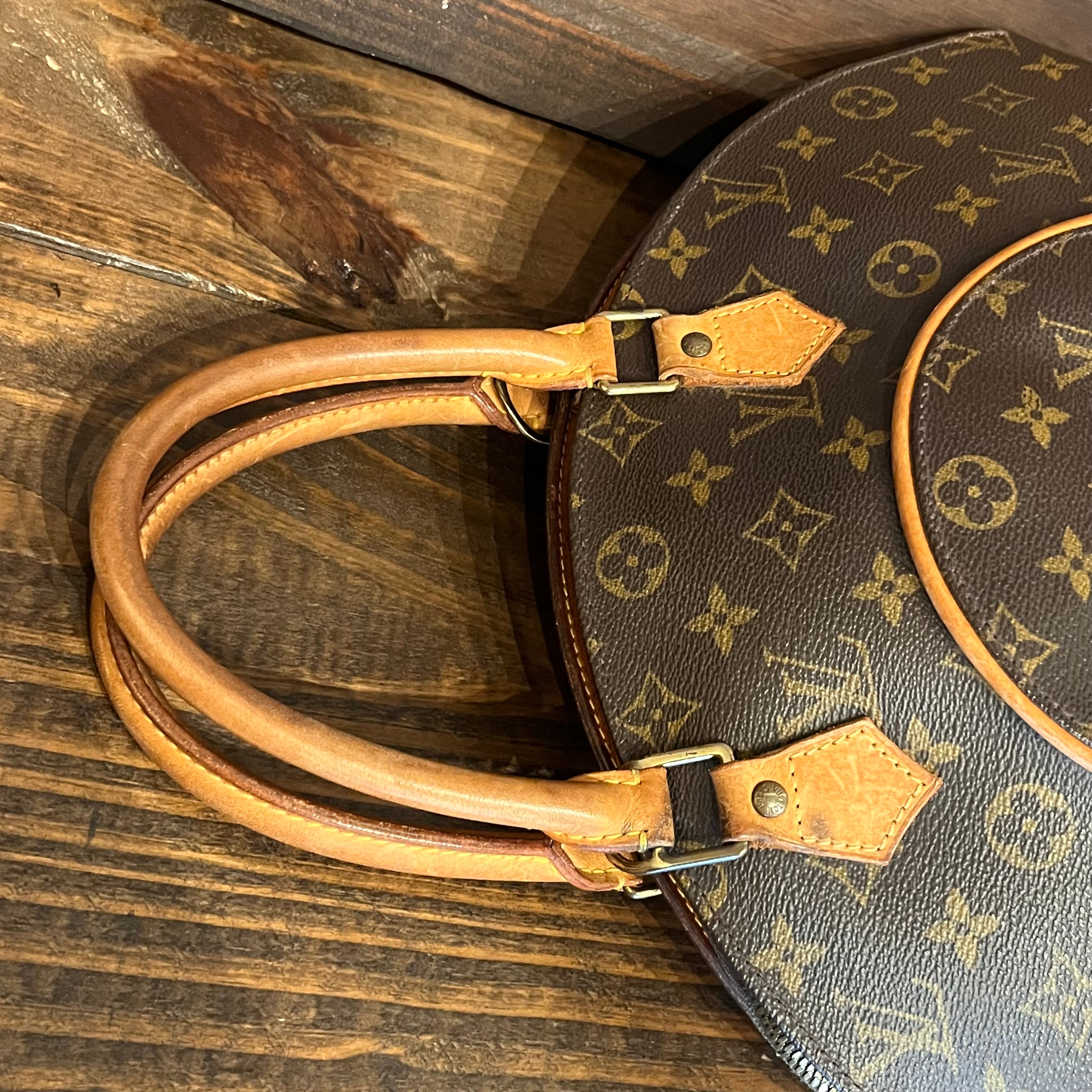 LOUIS VUITTON Ellipse MM Brown Monogram Canvas Top Handle Bag