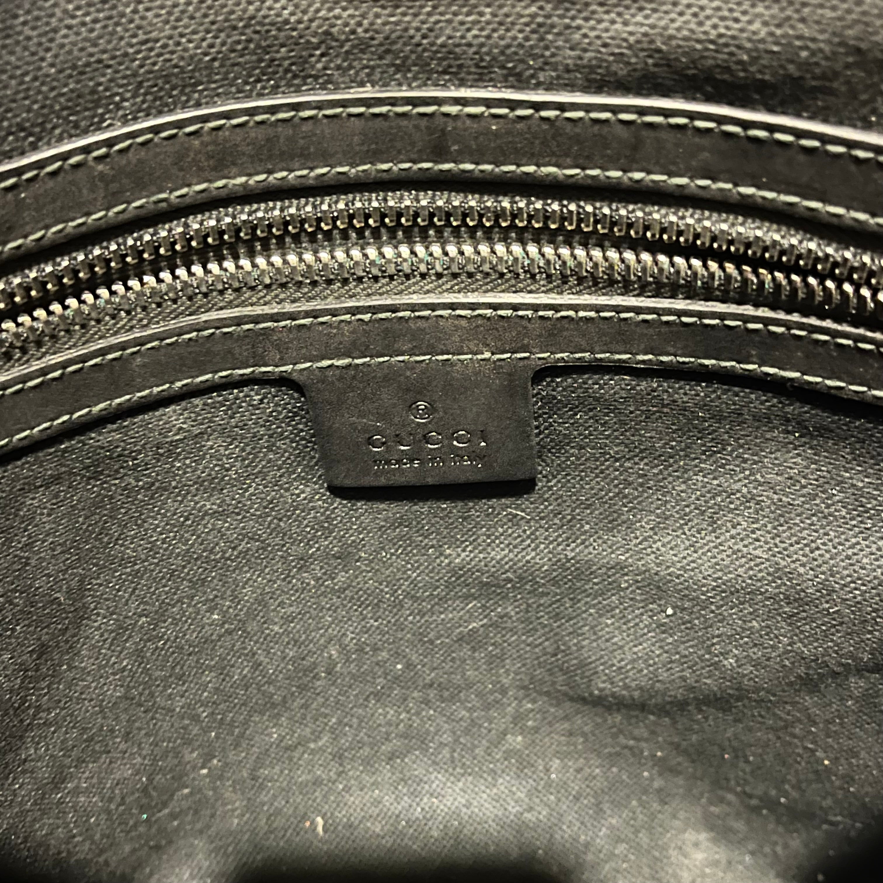 GUCCI Black GG Supreme Monogram Canvas Crossbody Bag