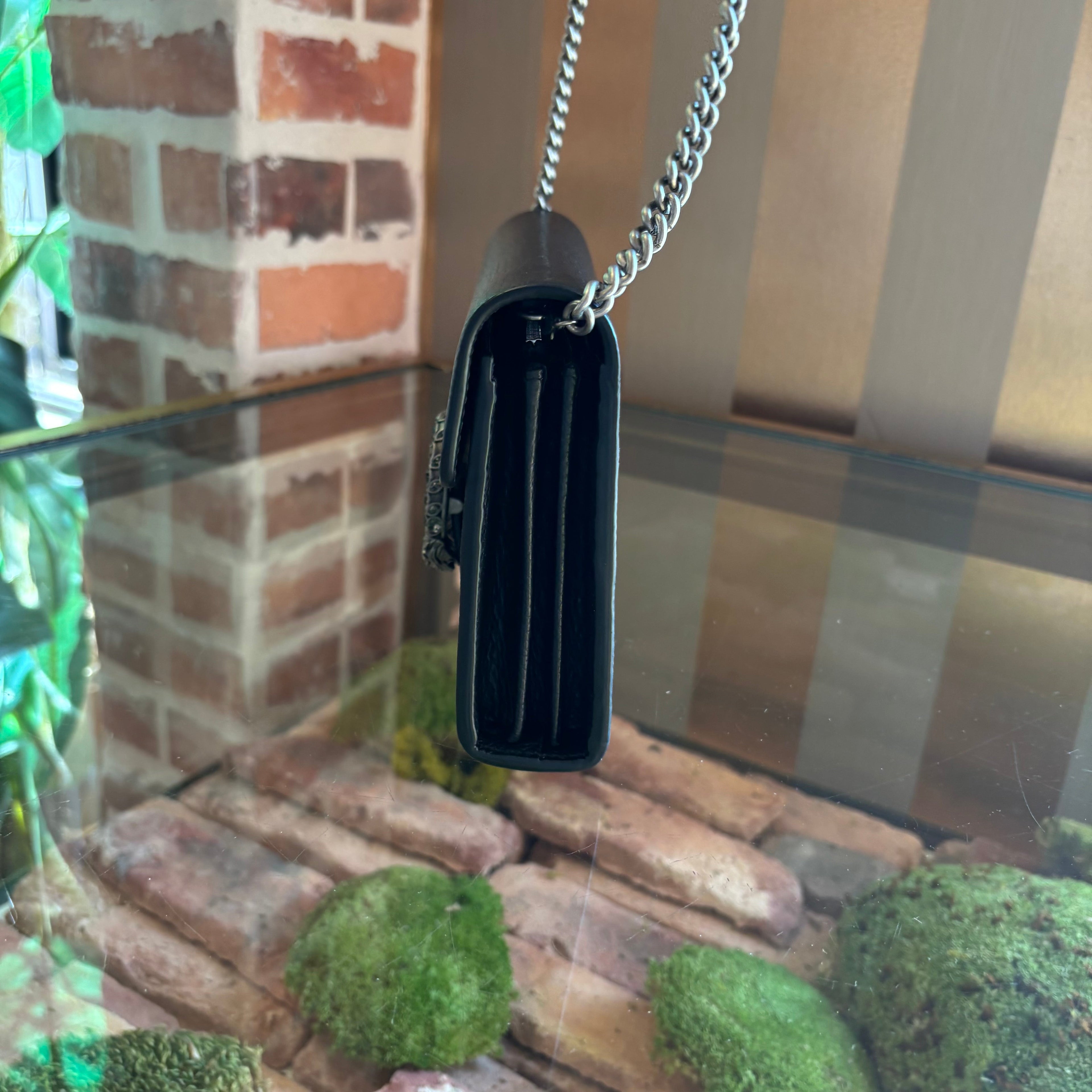 GUCCI Black Leather Dionysus Wallet On Chain