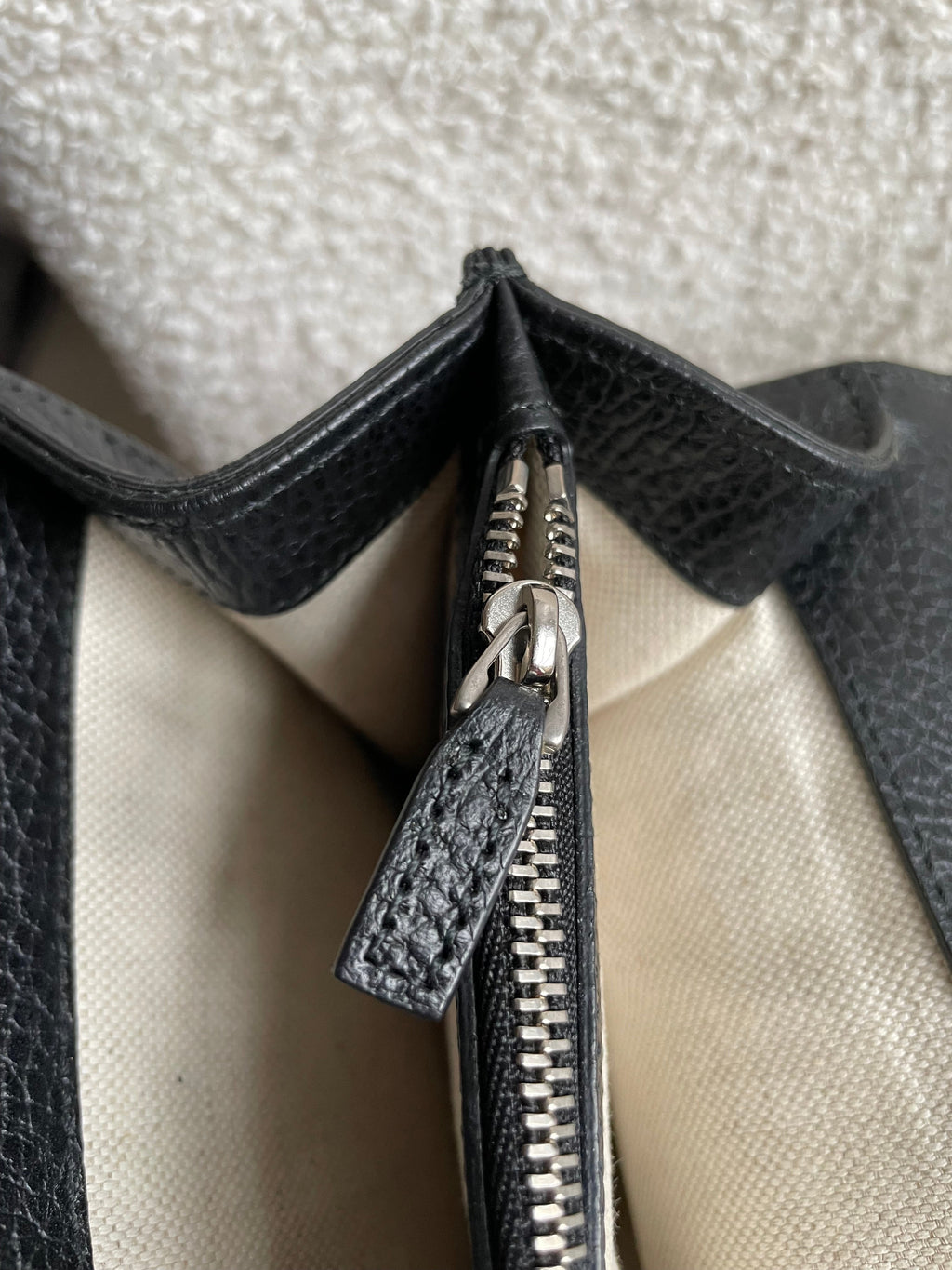 Gucci Dionysus GG Black Small Shoulder Bag (RRP £2,670)