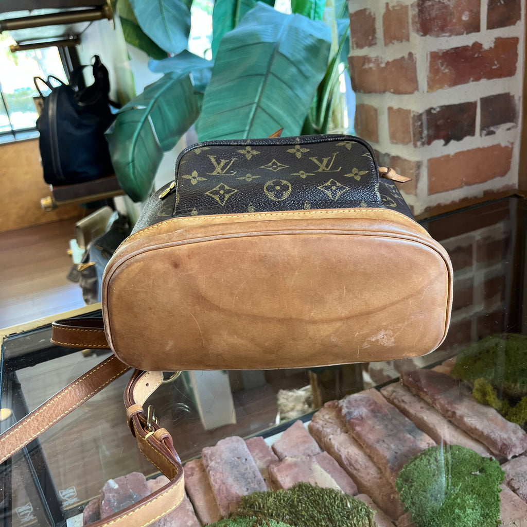 LOUIS VUITTON Montsouris Monogram Canvas Vintage Backpack