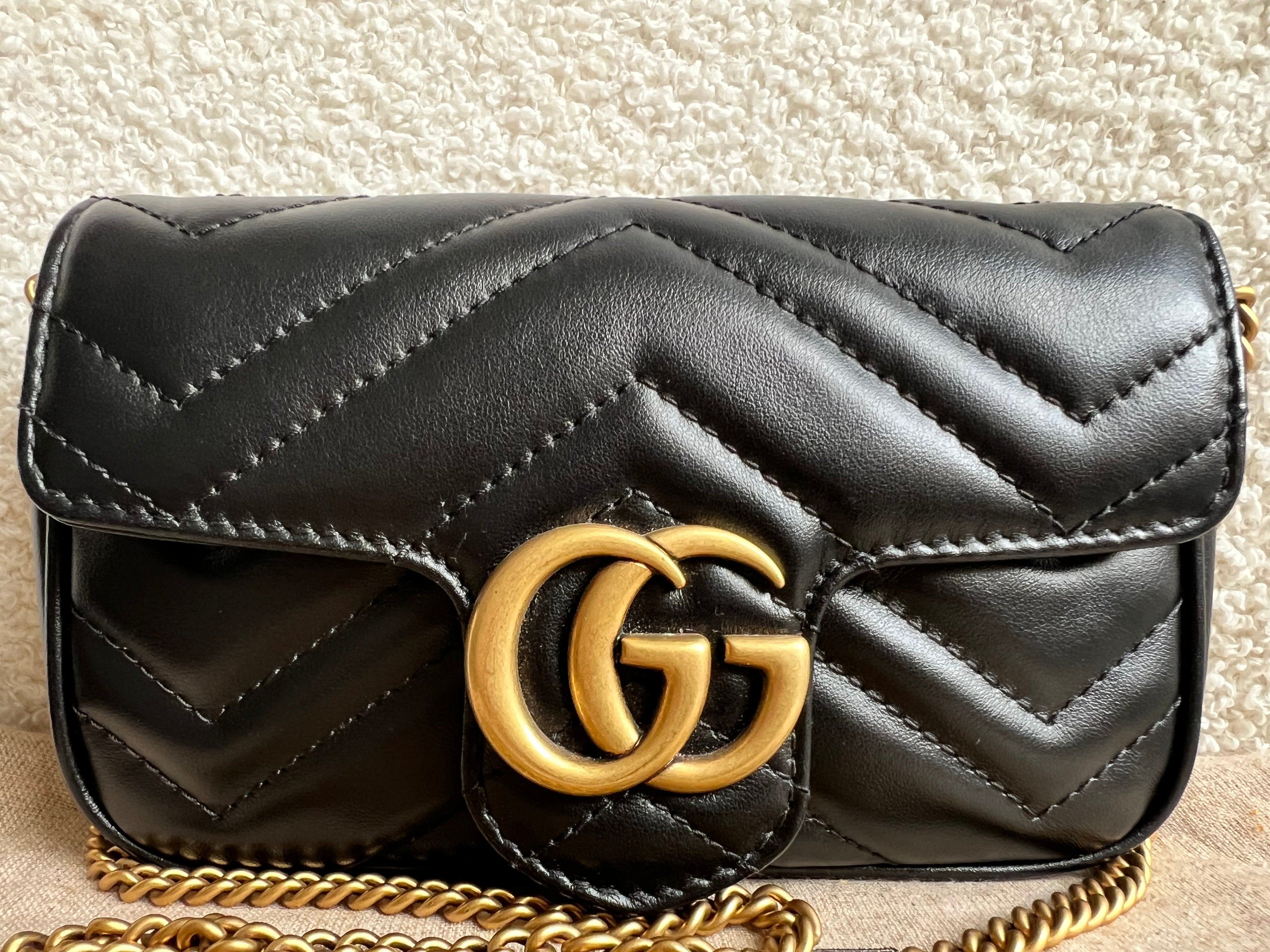 Gucci GG Black Marmont Super Mini Shoulder Bag (RRP £985)