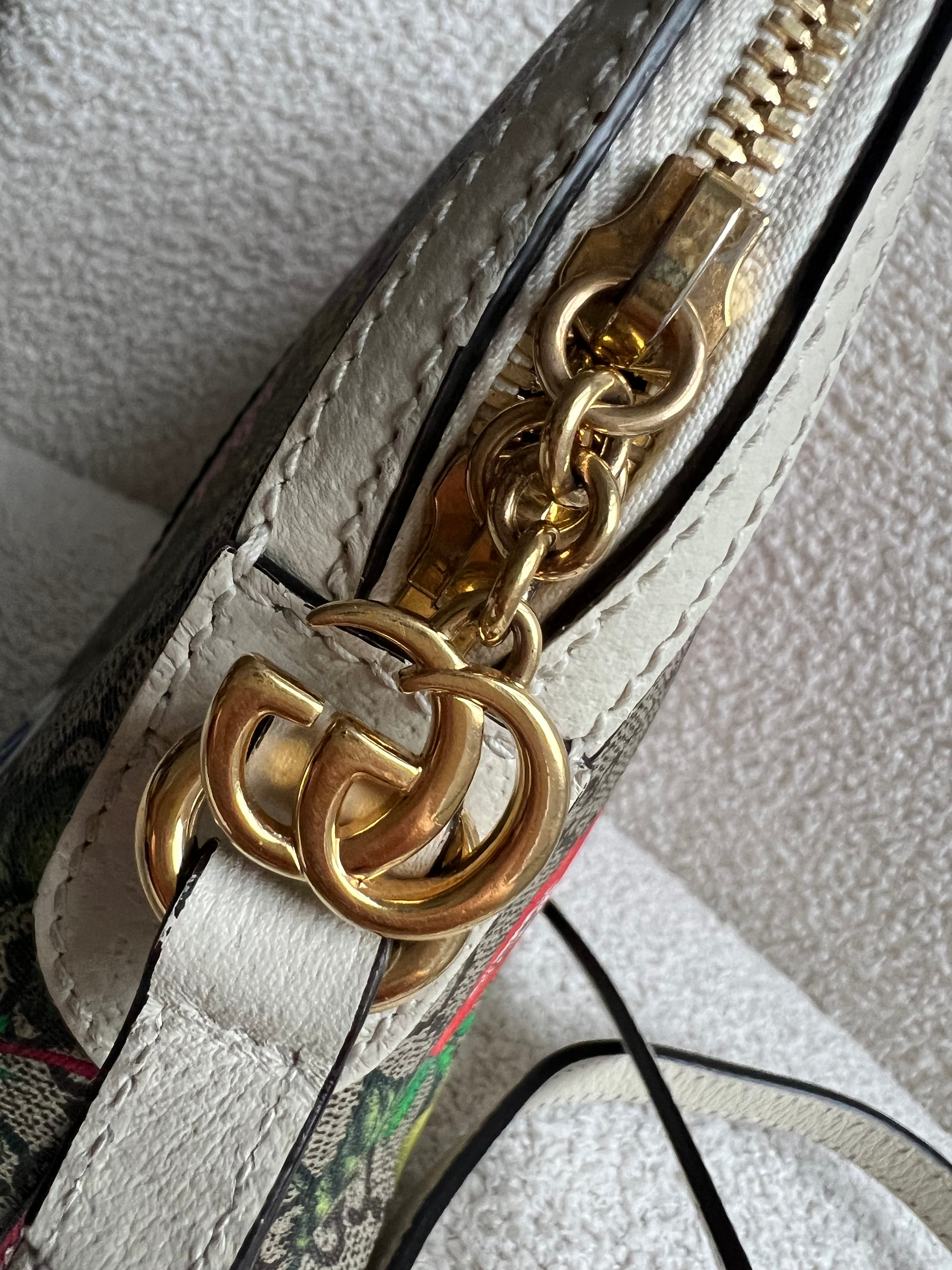 Gucci White Flora Supreme Rounded Top Shoulder Bag (RRP £1,080)