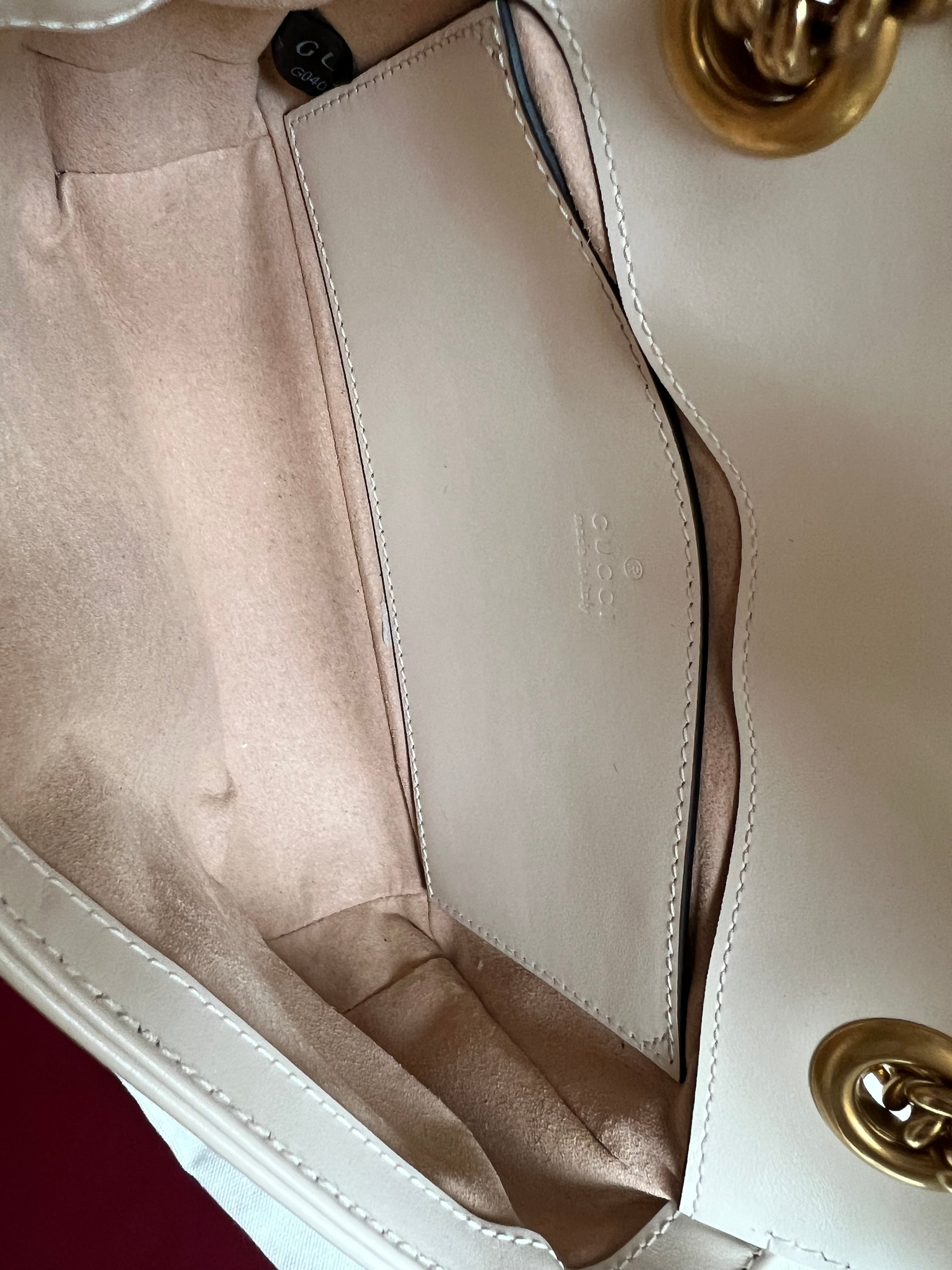 Gucci GG White Marmont Mini Shoulder Bag (RRP £1,890)
