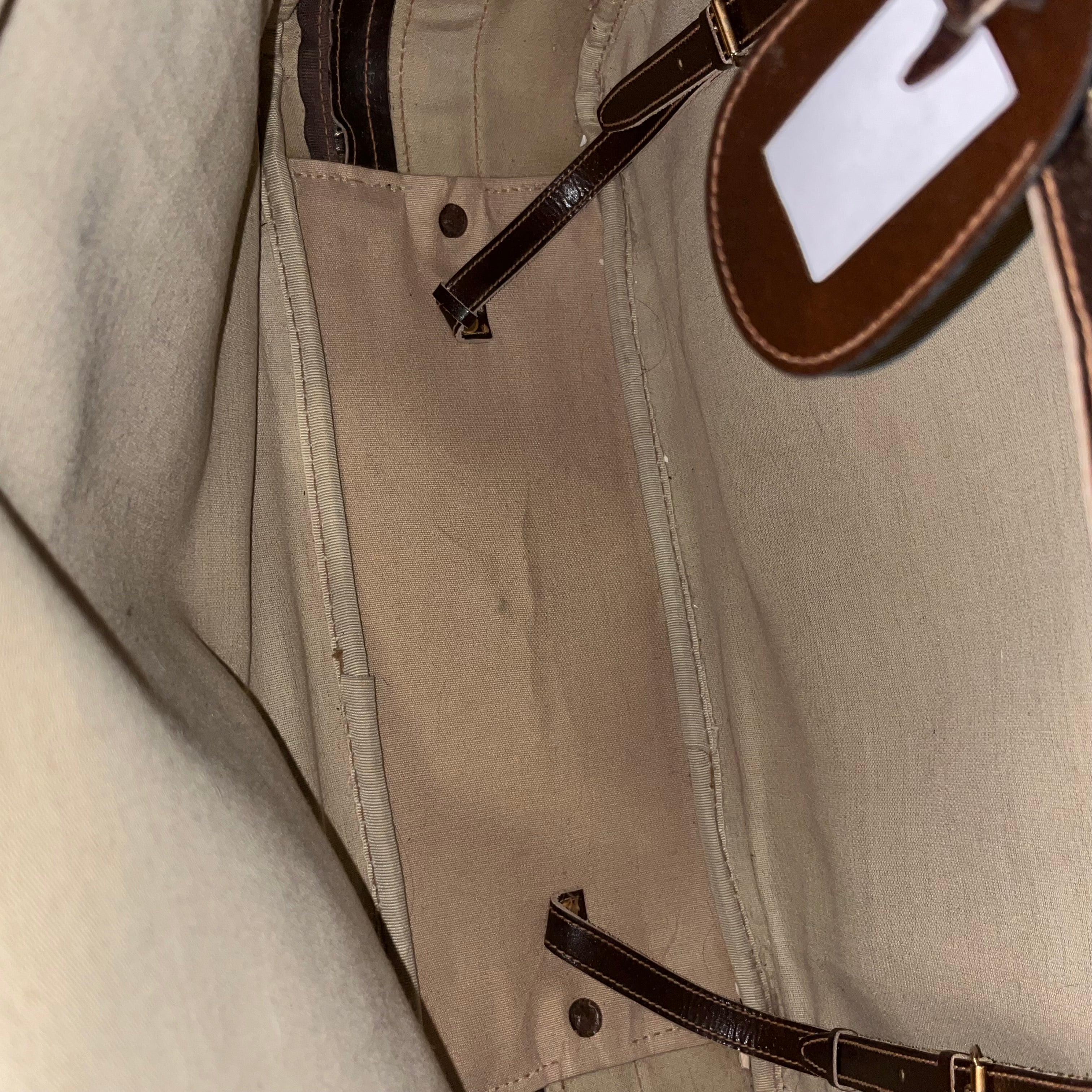 GUCCI Beige GG Supreme Canvas Vintage Suitcase