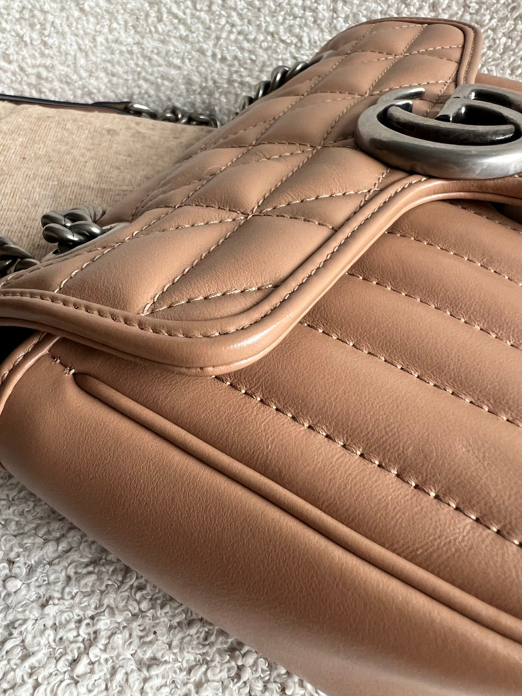 Gucci GG Beige Aria Marmont Mini Shoulder Bag (RRP £1800)