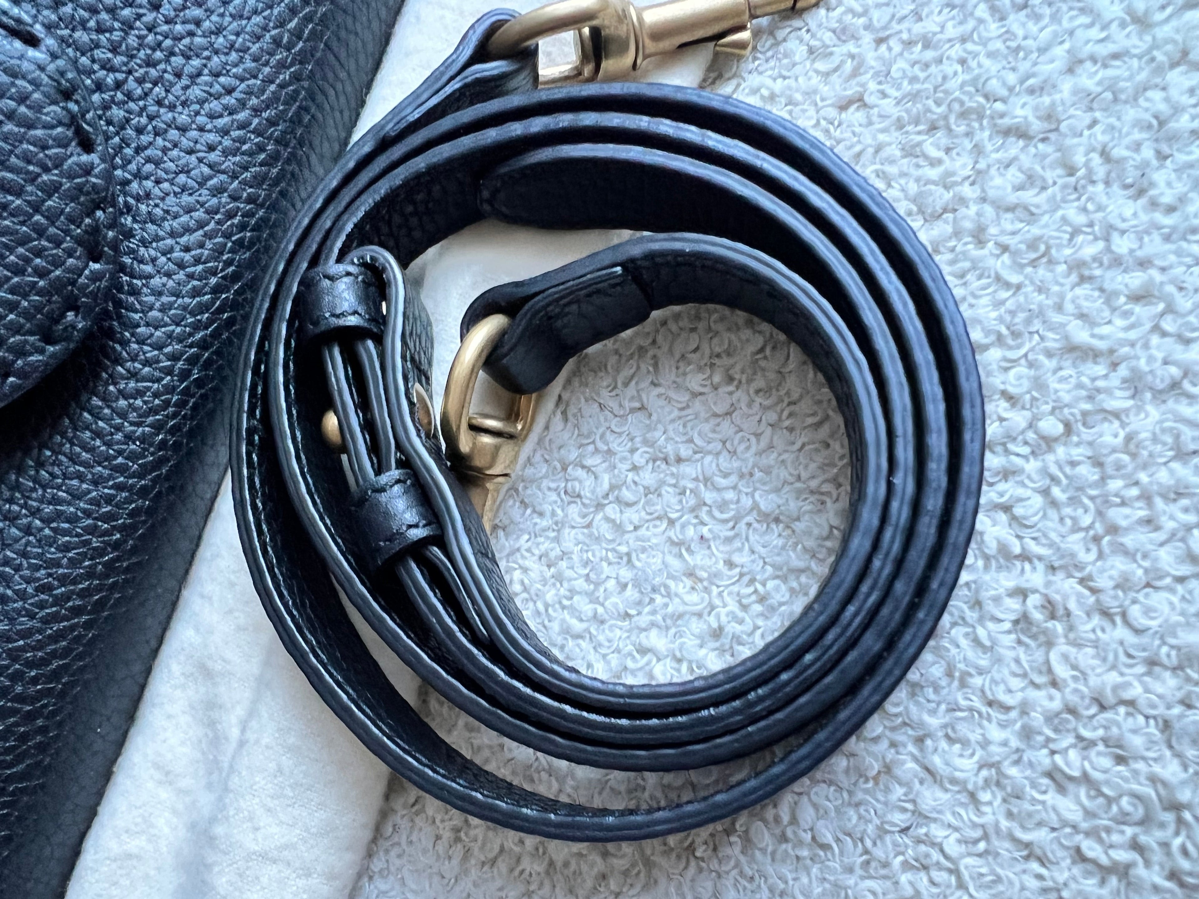Gucci GG Black Medium Marmont Top Handle Bag