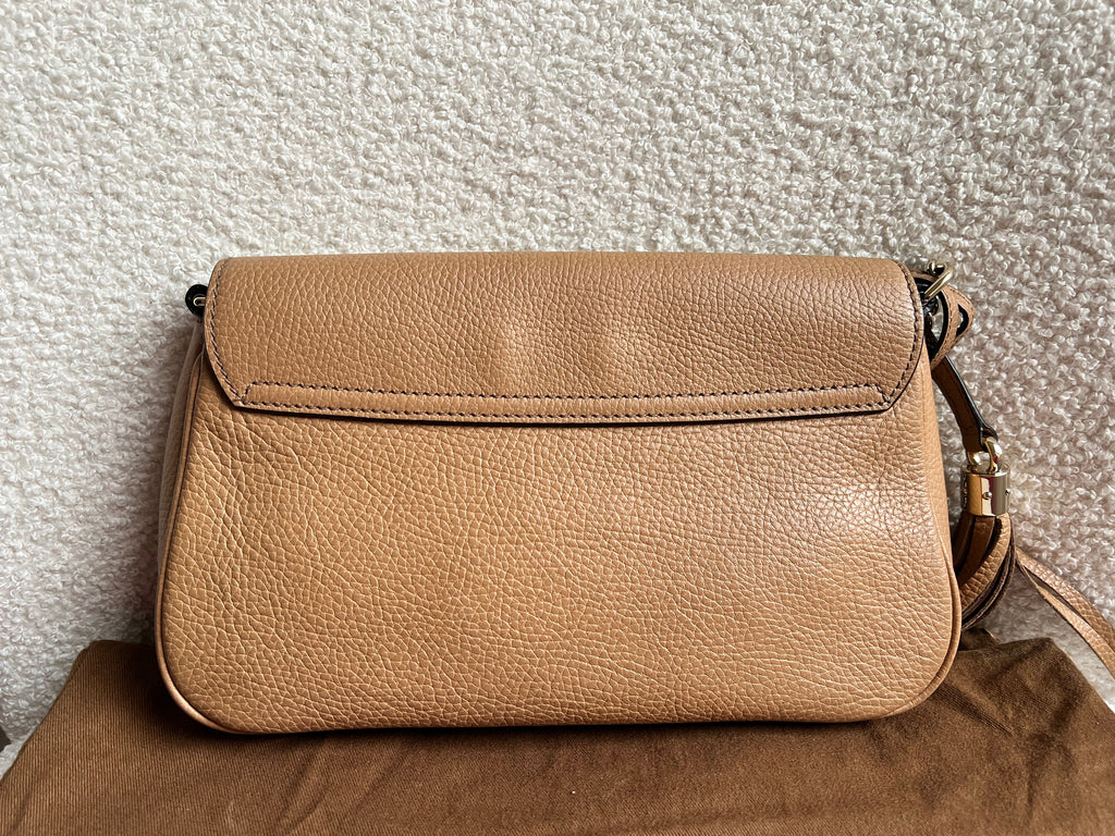Gucci Beige Soho Chain Crossbody Flap Bag