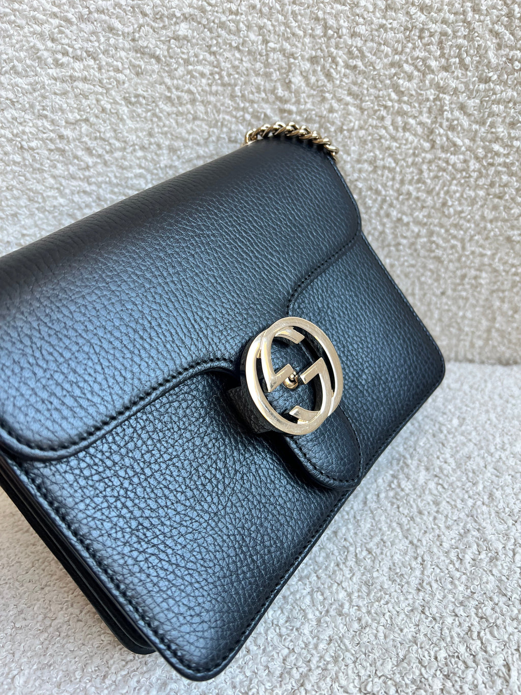 Gucci Interlocking GG Black Small Shoulder Bag