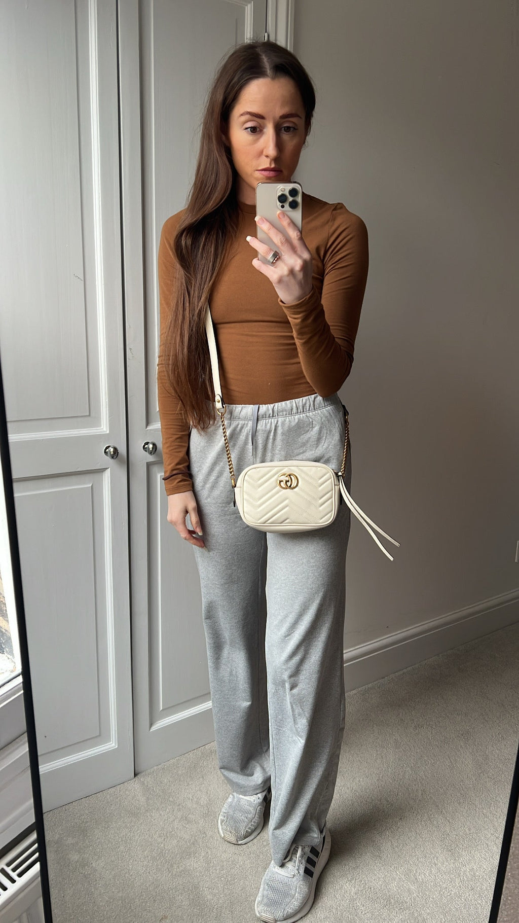 Gucci GG White Marmont Mini Shoulder Bag (RRP £1,360)