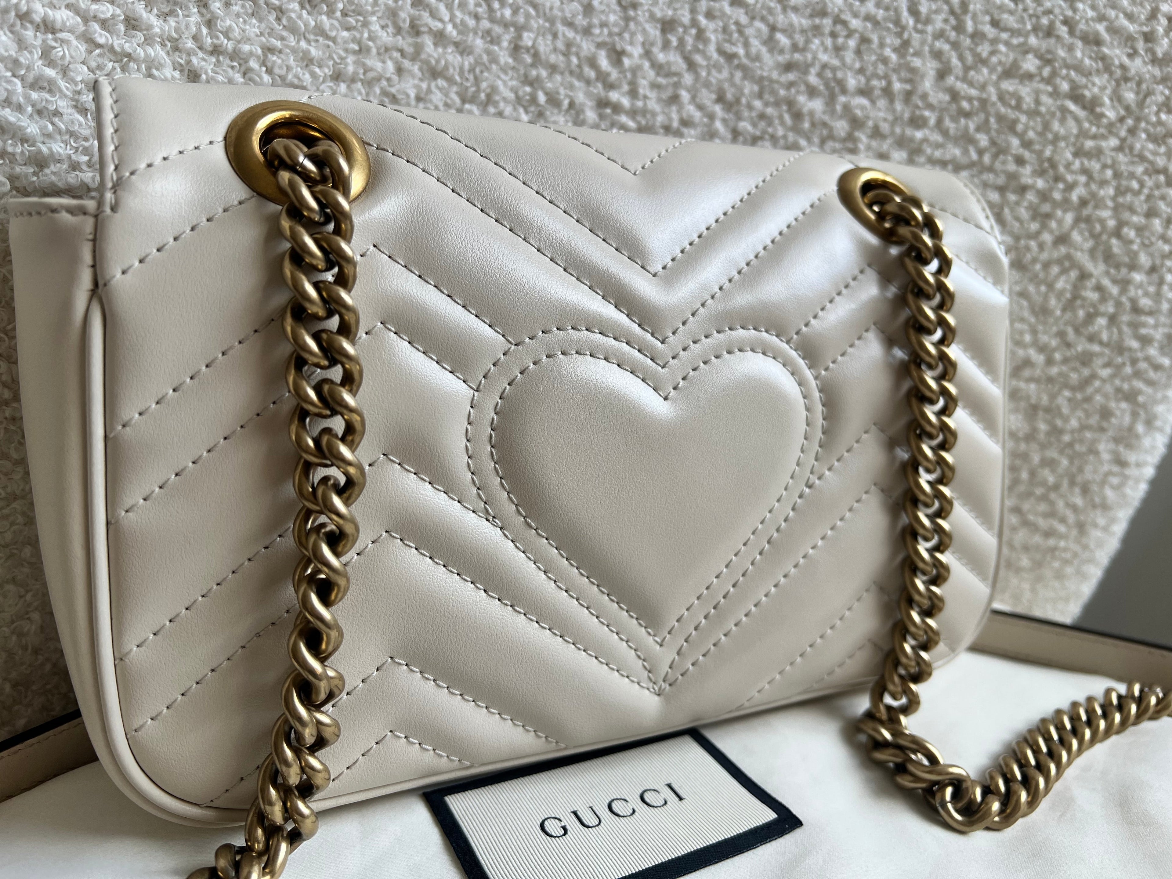 Gucci GG White Marmont Mini Shoulder Bag (RRP £1,890)