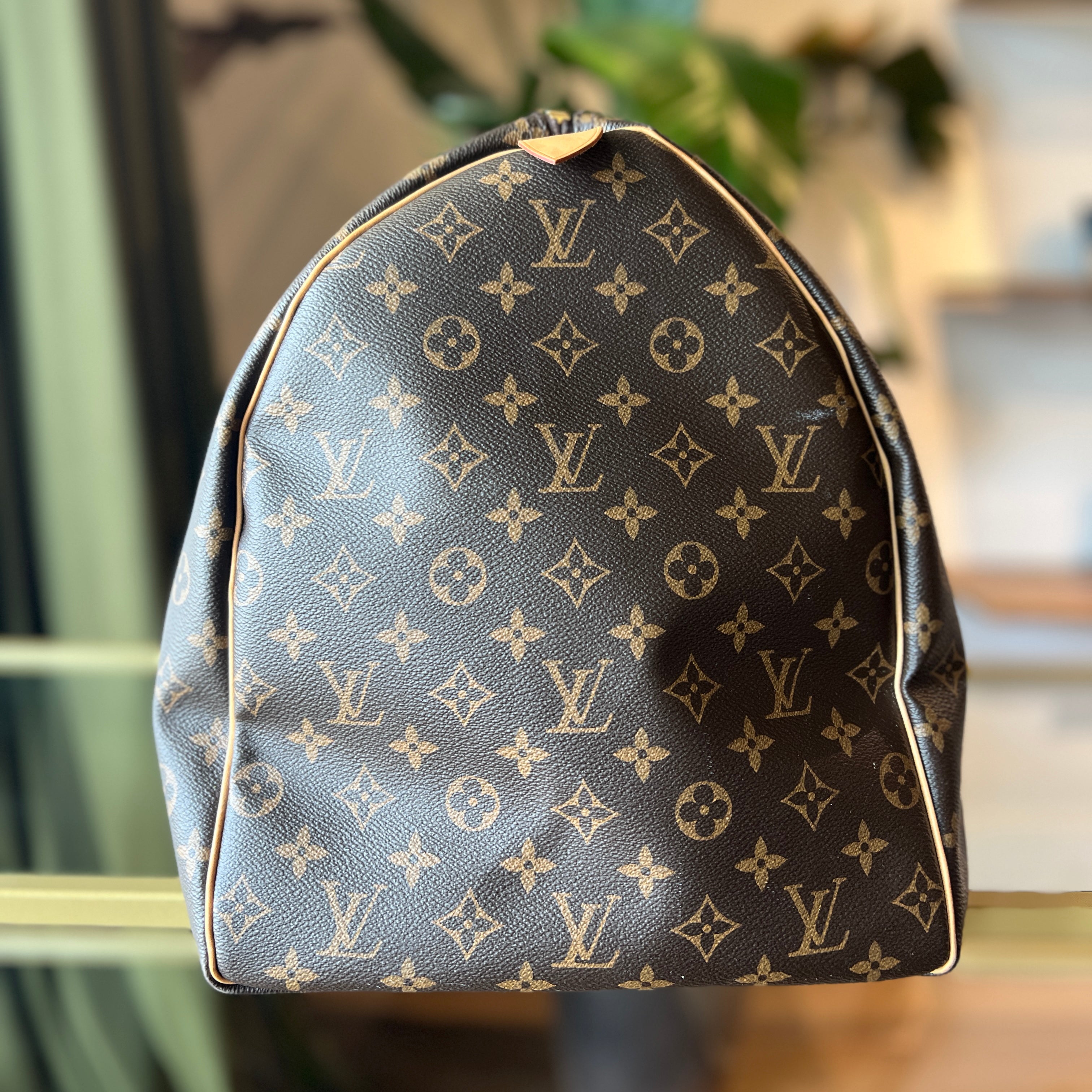 LOUIS VUITTON Monogram Keepall 60