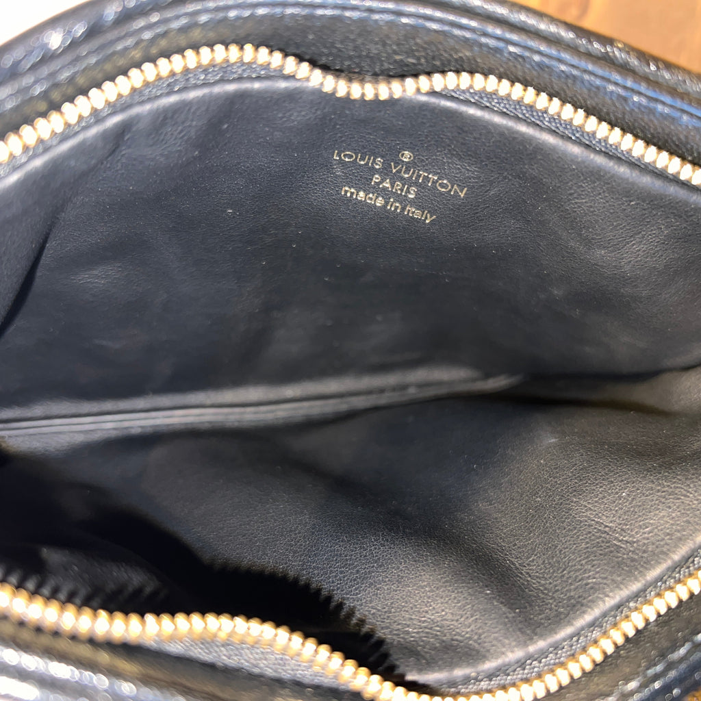 LOUIS VUITTON Monogram Reverse LV3
