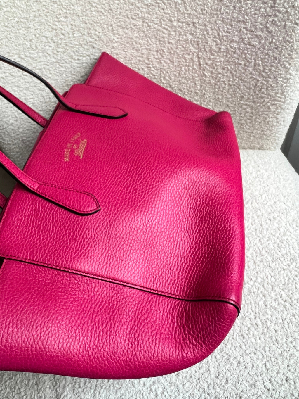 Gucci Pink Swing Tote