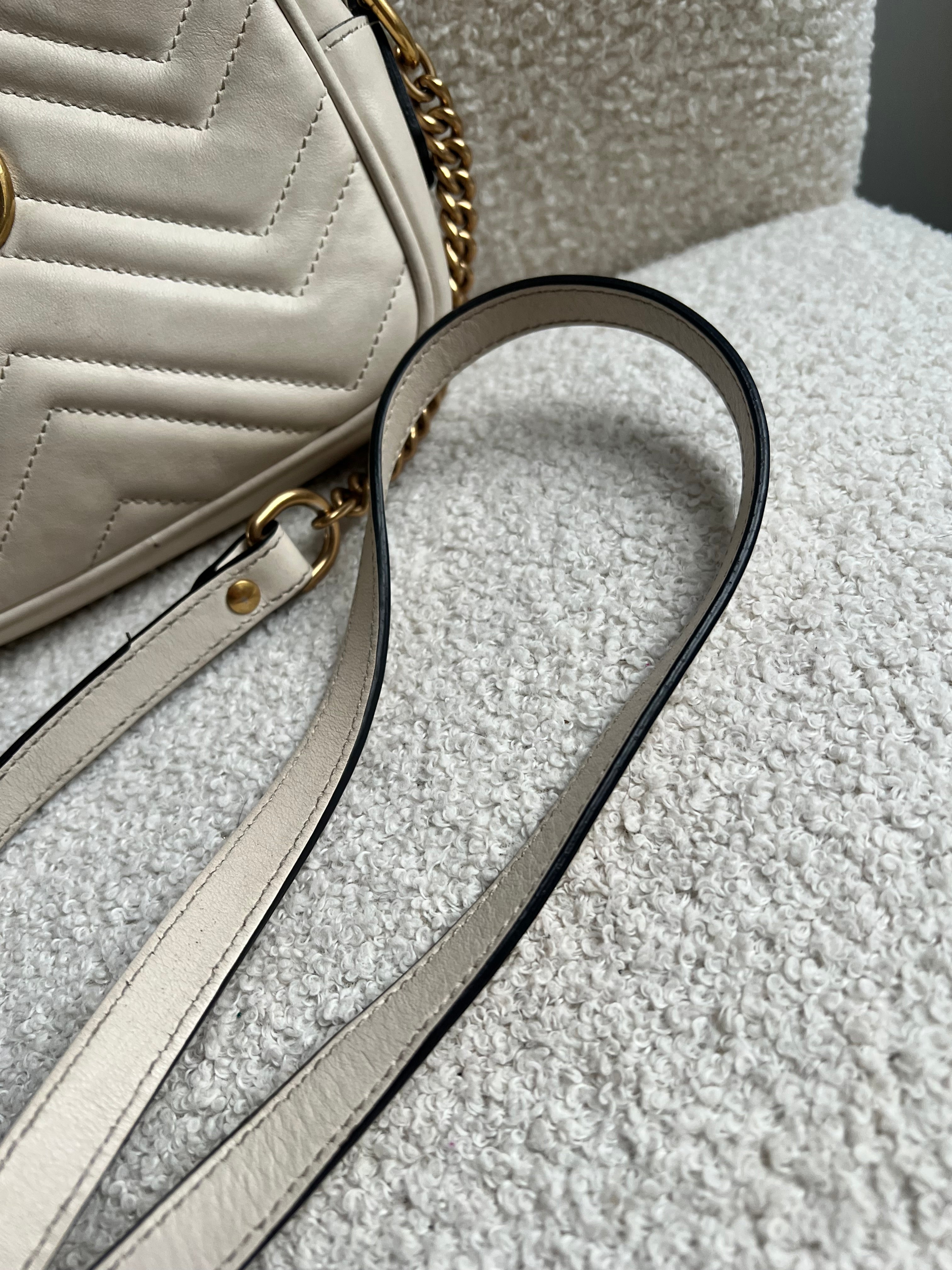 Gucci GG White Marmont Mini Shoulder Bag (RRP £1,360)