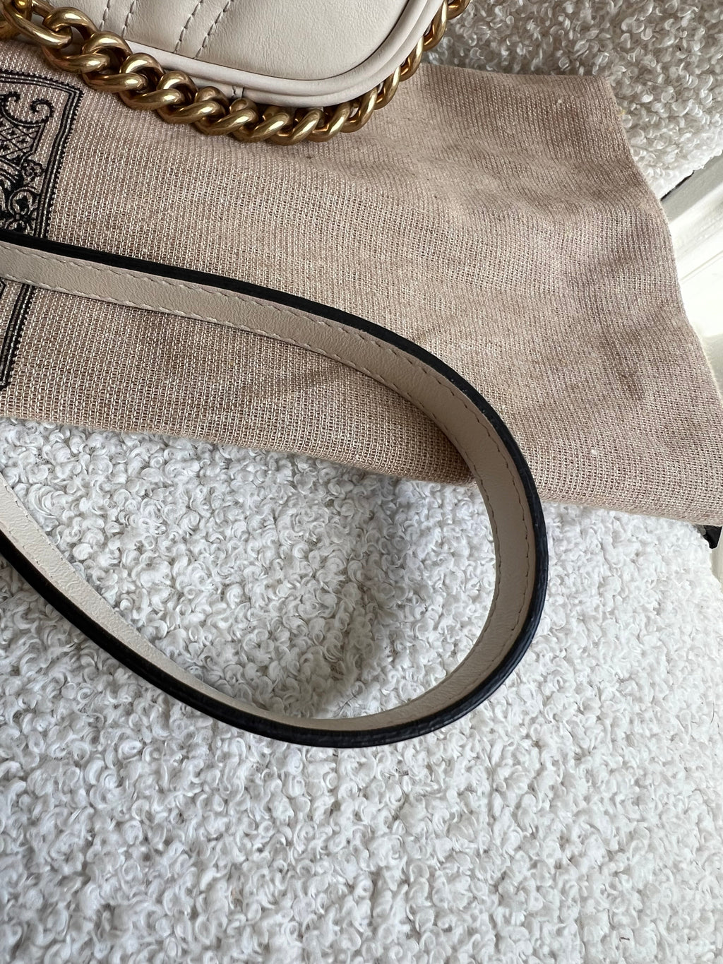 Gucci GG White Marmont Small Shoulder Bag (RRP £1890)