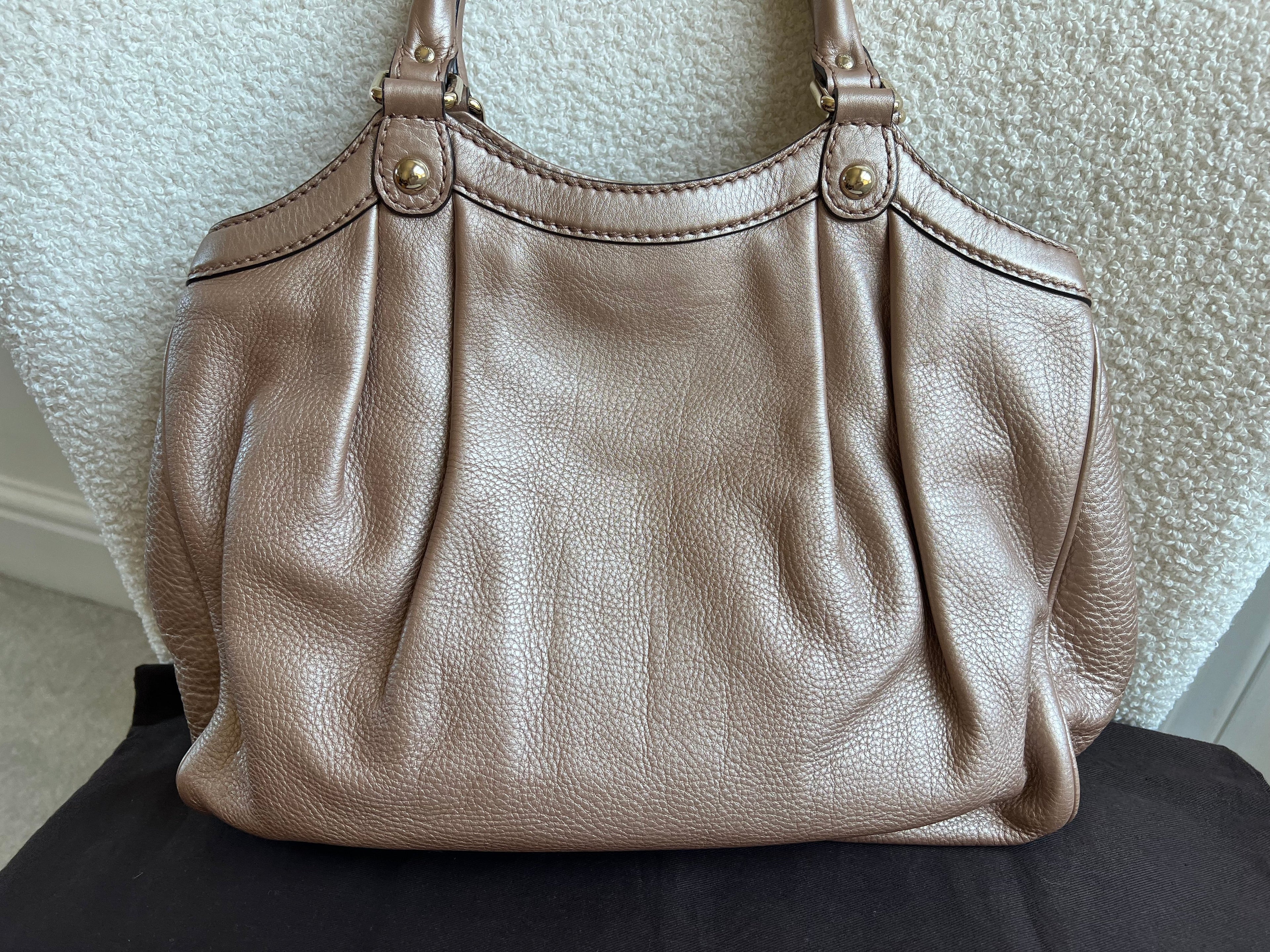 Gucci Winter Rose Leather Medium Sukey Tote Bag