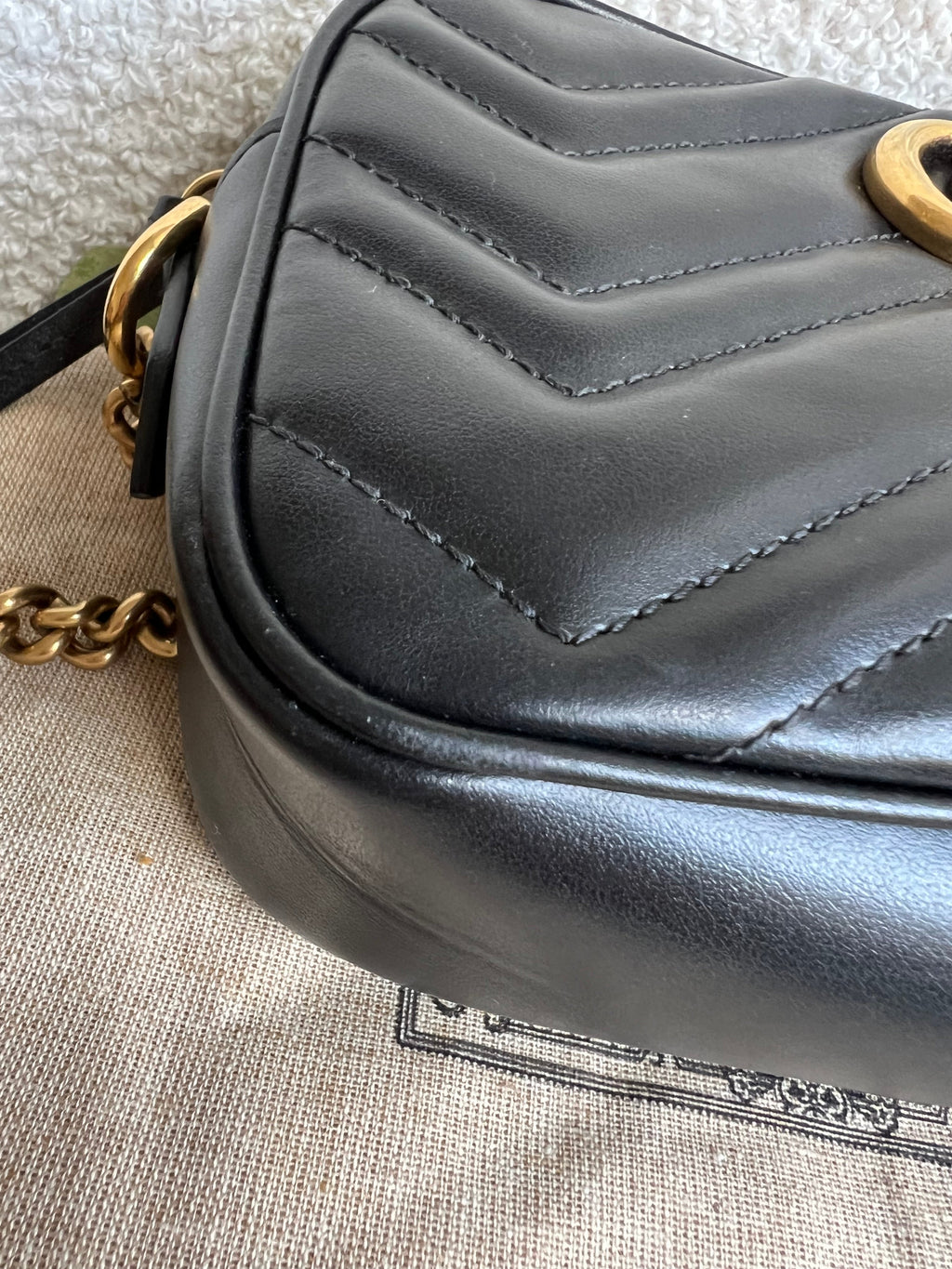 Gucci GG Black Marmont Mini Shoulder Bag (RRP £1,360)