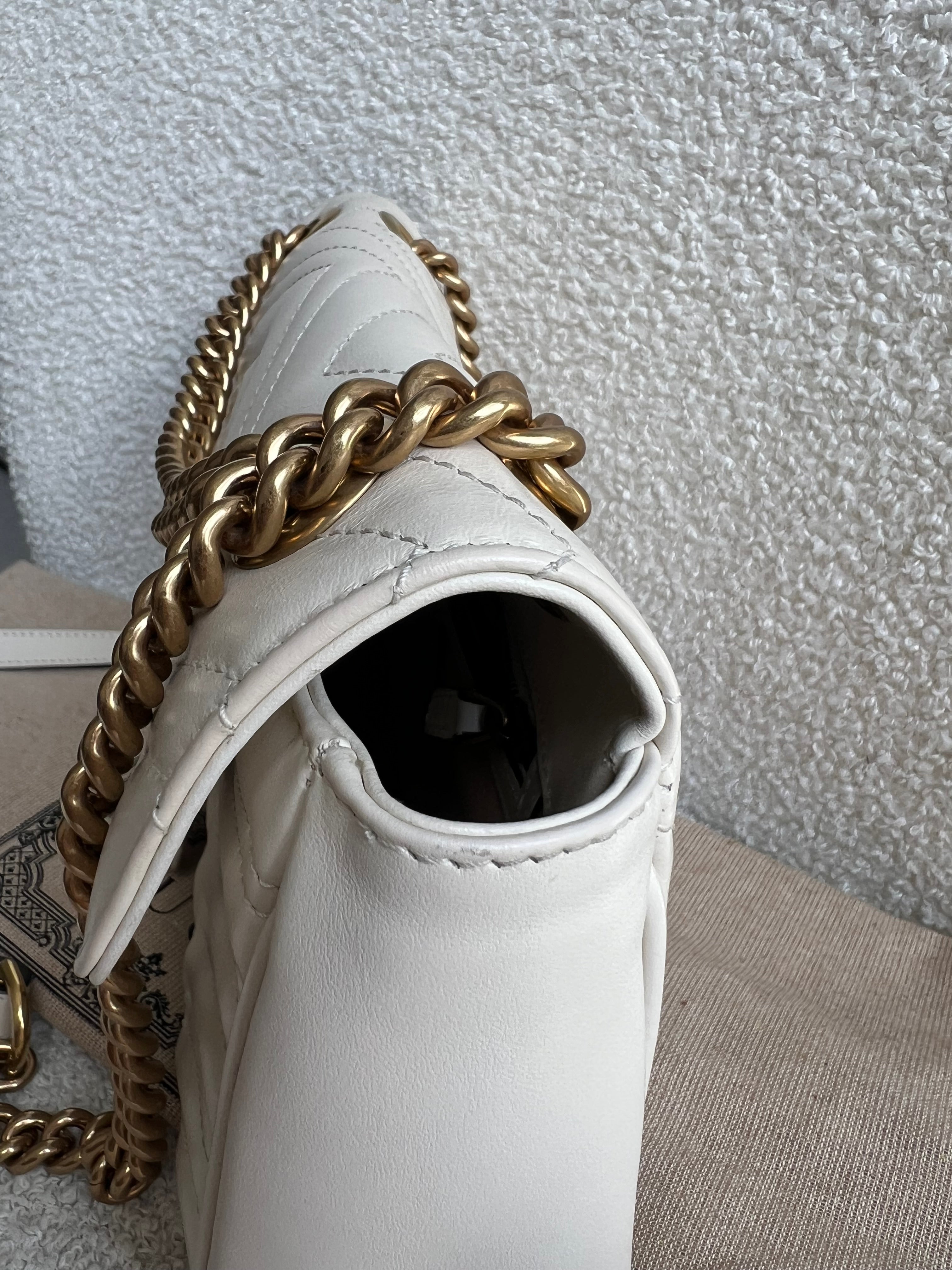 Gucci GG White Marmont Small Shoulder Bag (RRP £1890)