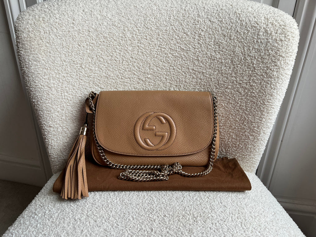 Gucci Beige Soho Chain Crossbody Flap Bag