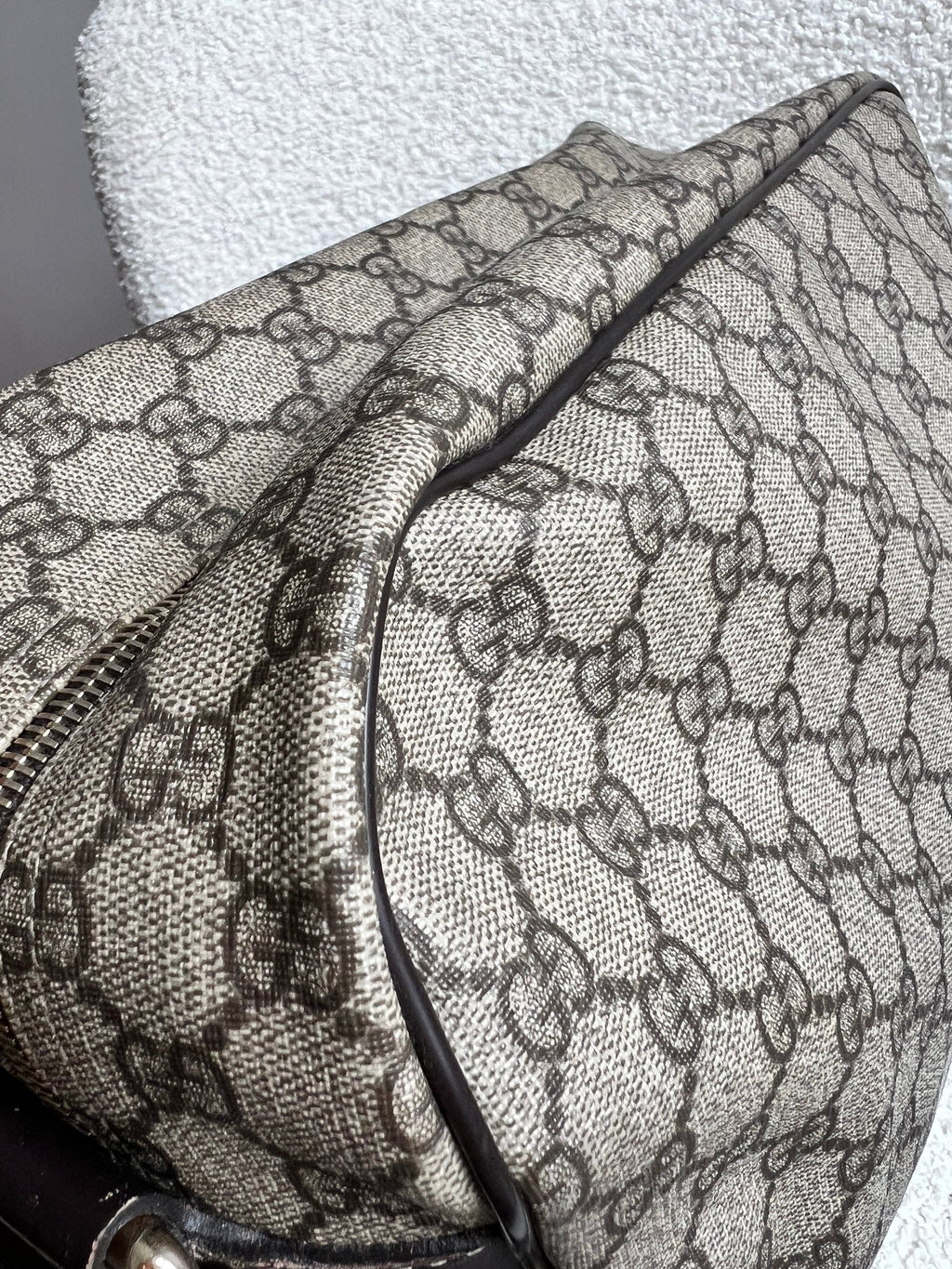 Gucci GG Supreme Canvas Shoulder Bag