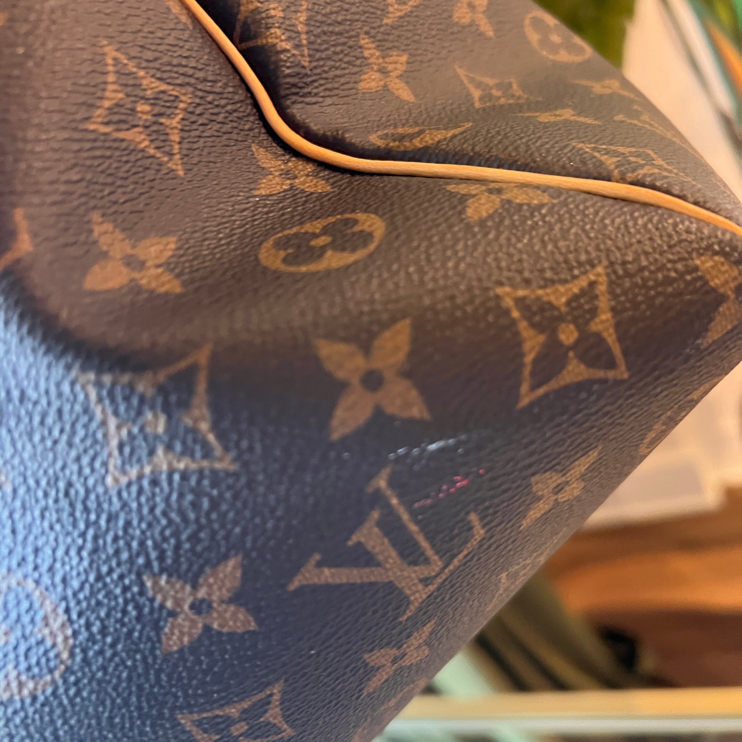LOUIS VUITTON Monogram Keepall 60
