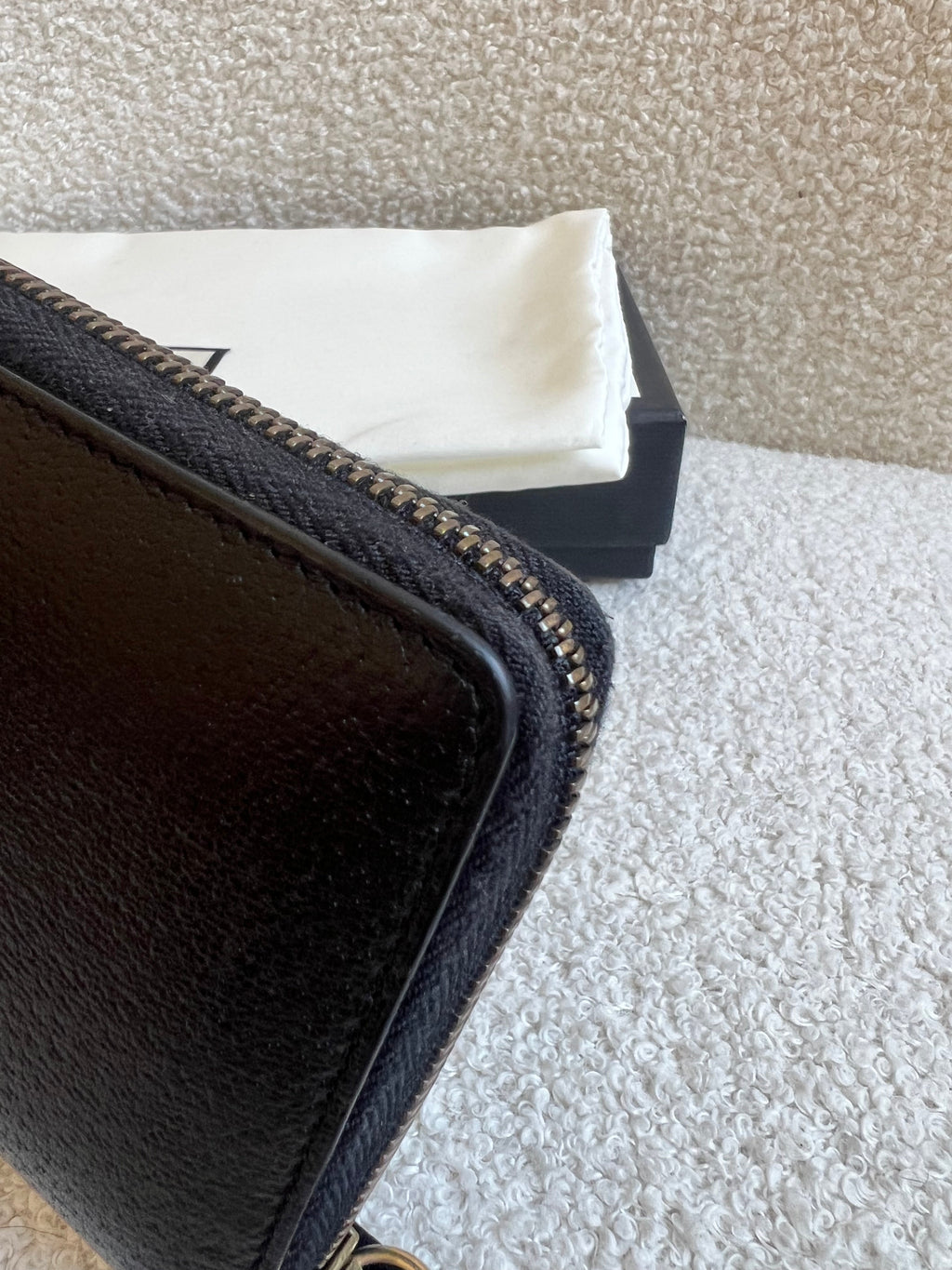 Gucci Black Animalier Wallet Zip Around (RRP £530)