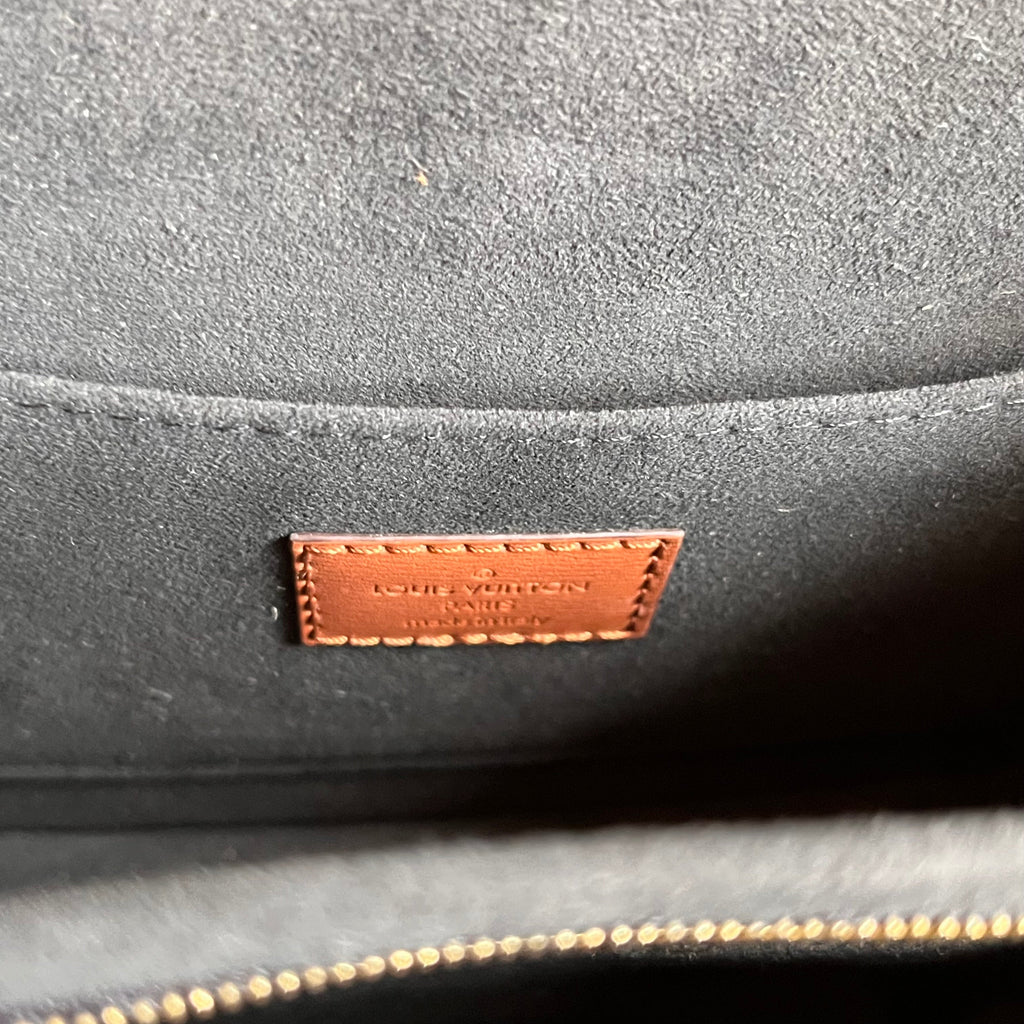 LOUIS VUITTON Dauphine MM Reverse Monogram Canvas Shoulder Bag