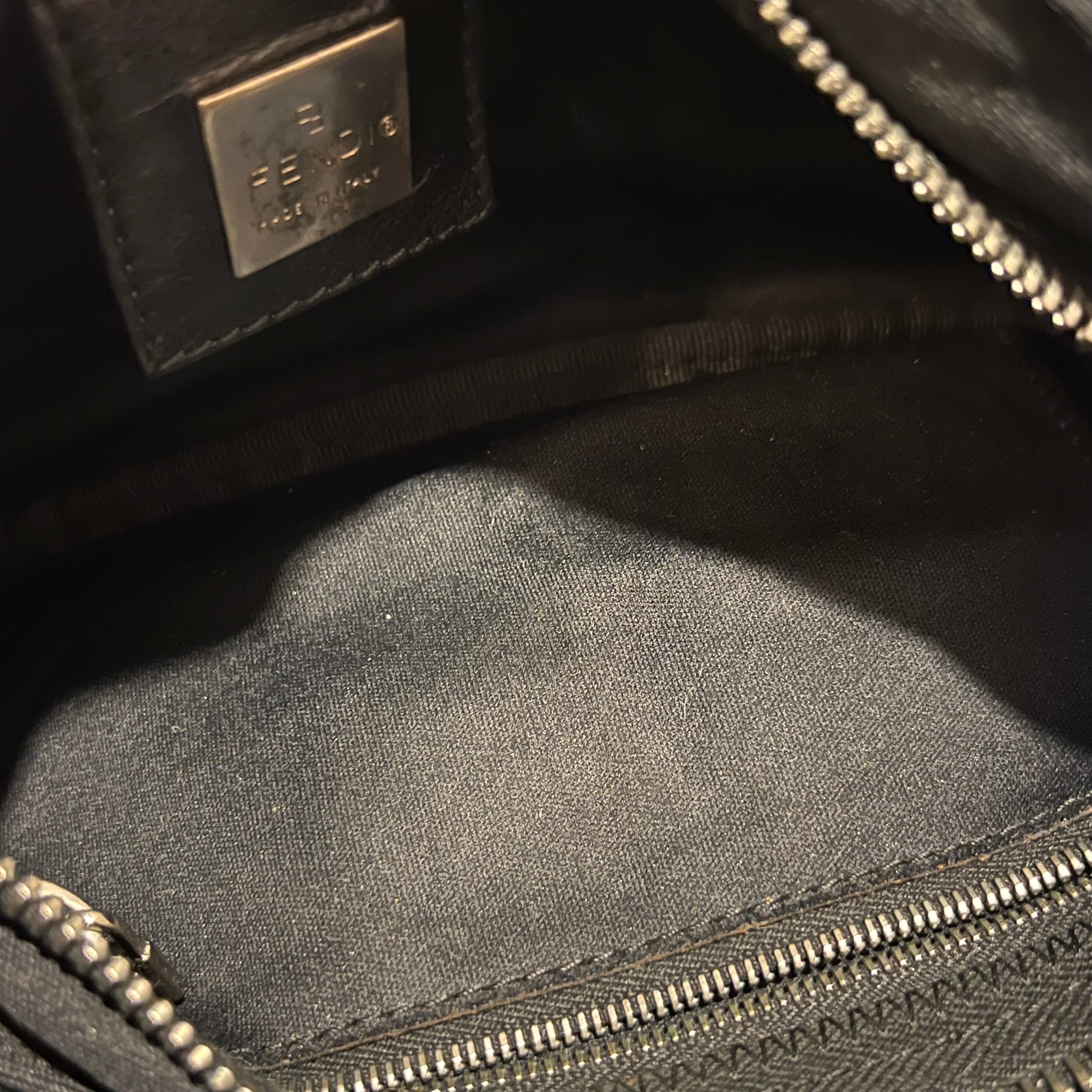 FENDI Black Nylon Vintage Shoulder Bag