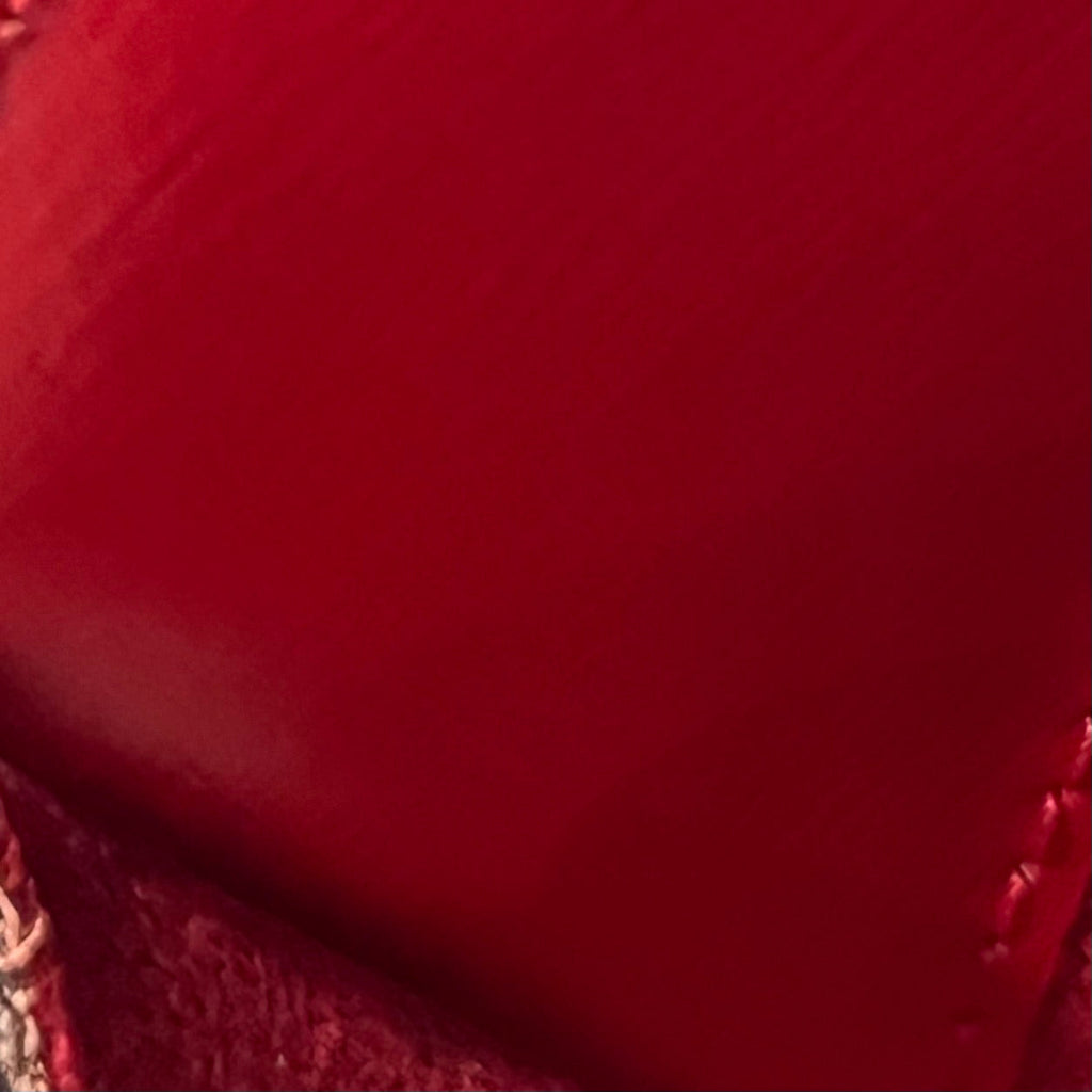 LOUIS VUITTON Cluny Castillan Red Epi Leather Bucket Bag
