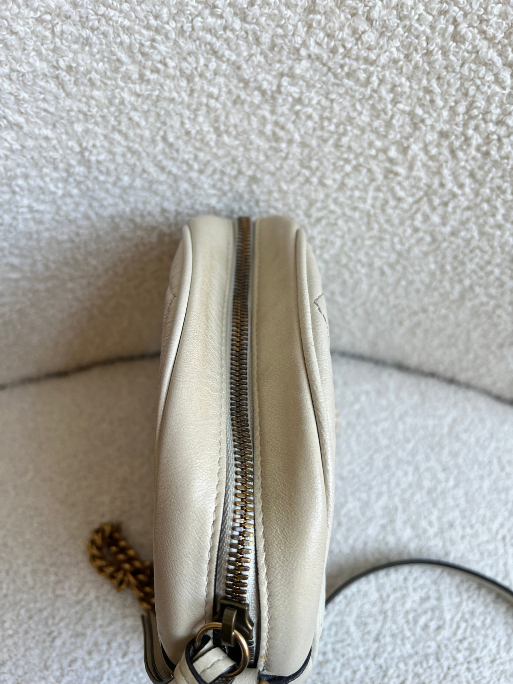 Gucci GG Round White Marmont Small Shoulder Bag (RRP £1,090)