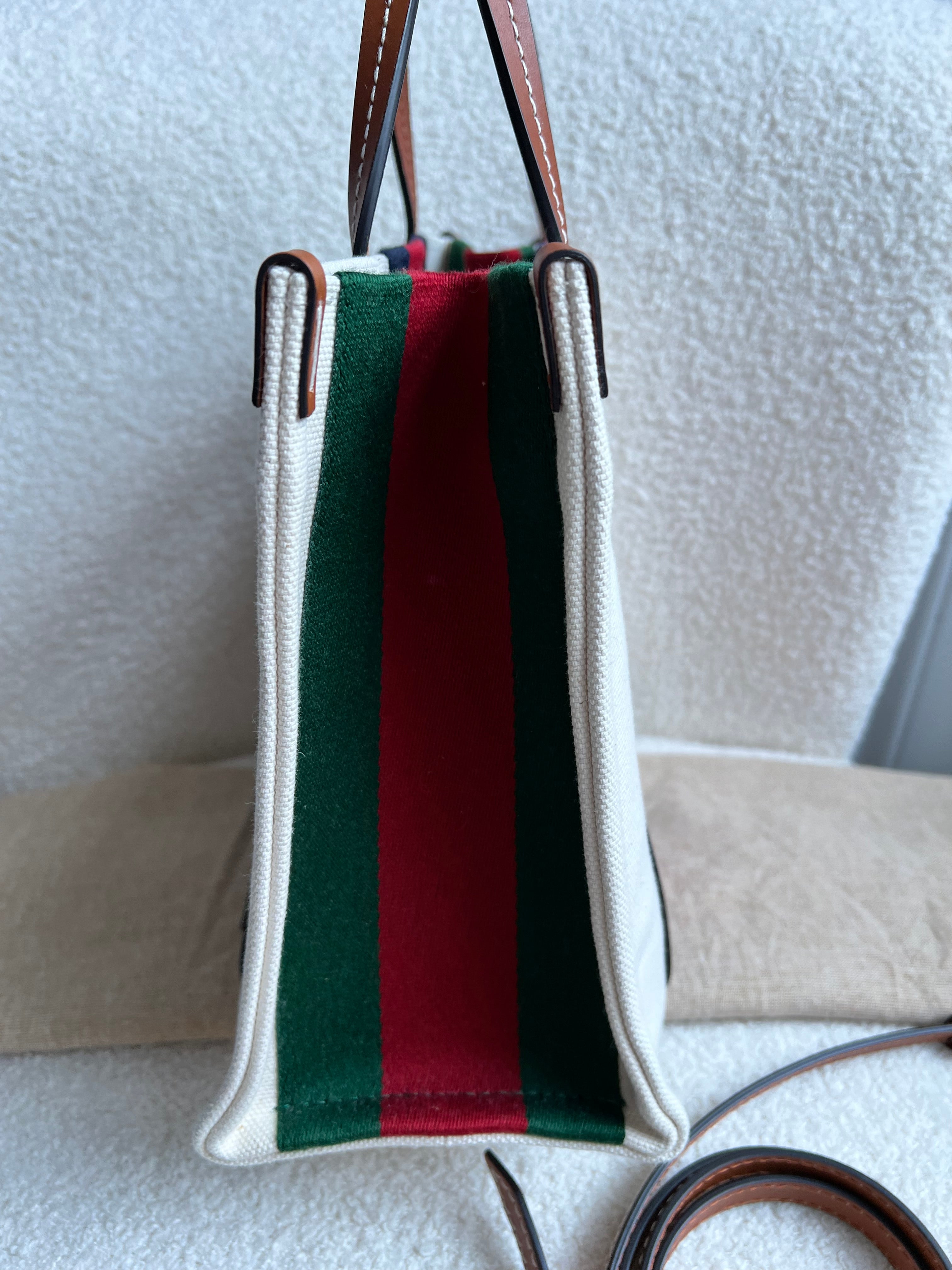 Gucci Small Interlocking GG Tote Bag (£1220)
