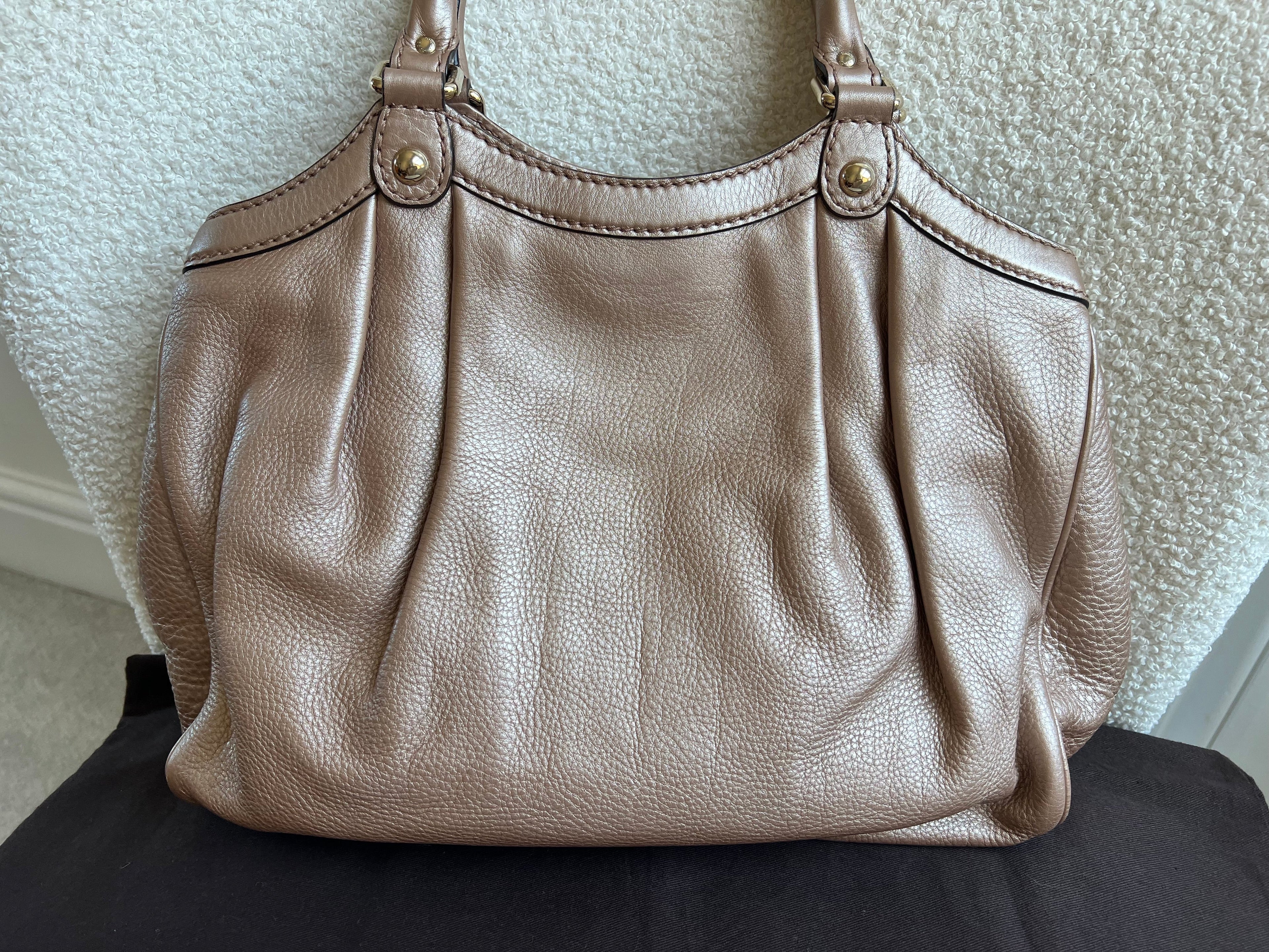 Gucci Winter Rose Leather Medium Sukey Tote Bag
